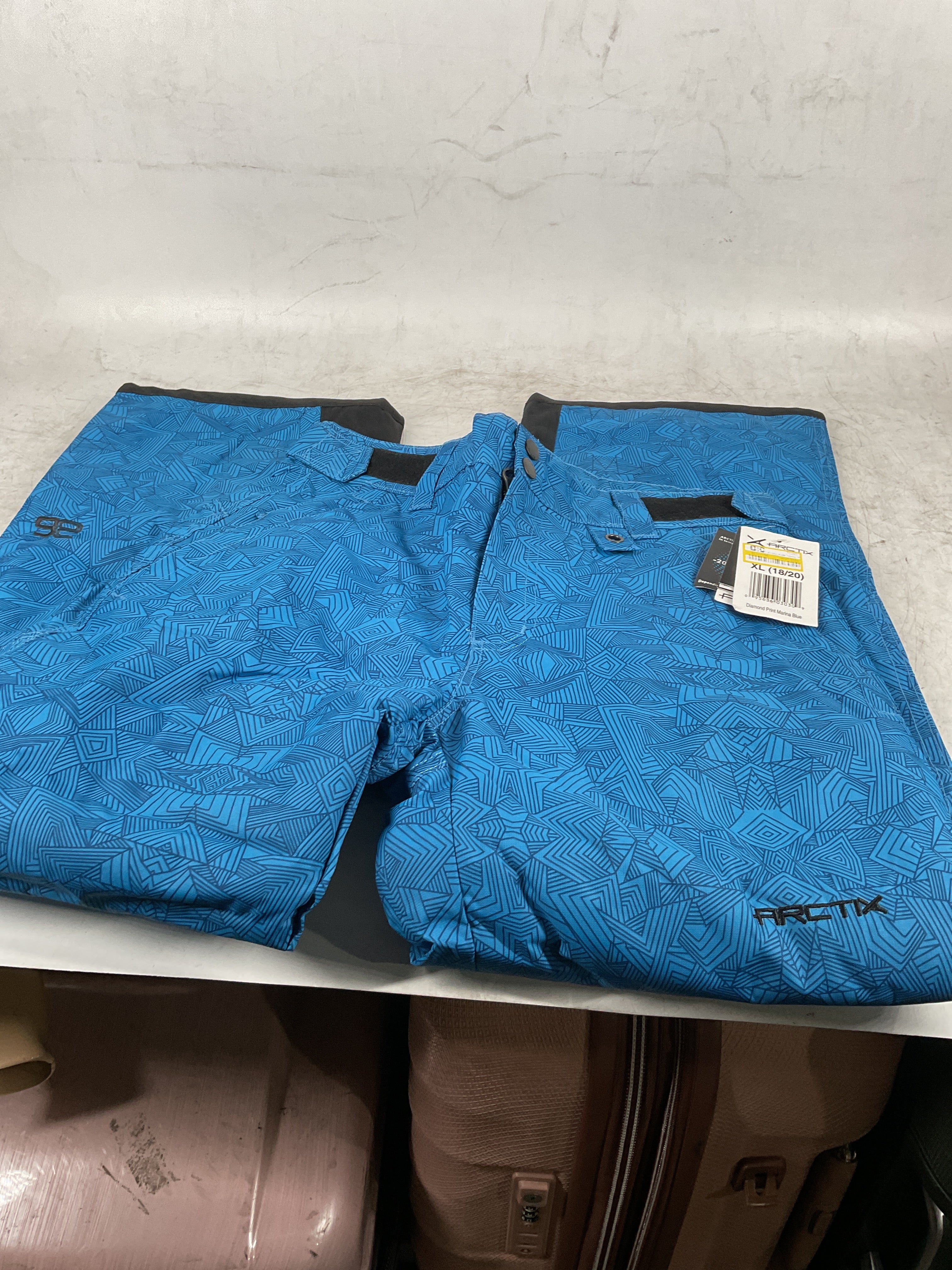 Arctix Kids Snow Pants with Reinforced Knees and Seat ( Diamond Print Marina Blue , X-Large ) Diamond Print Marina Blue X Large U7