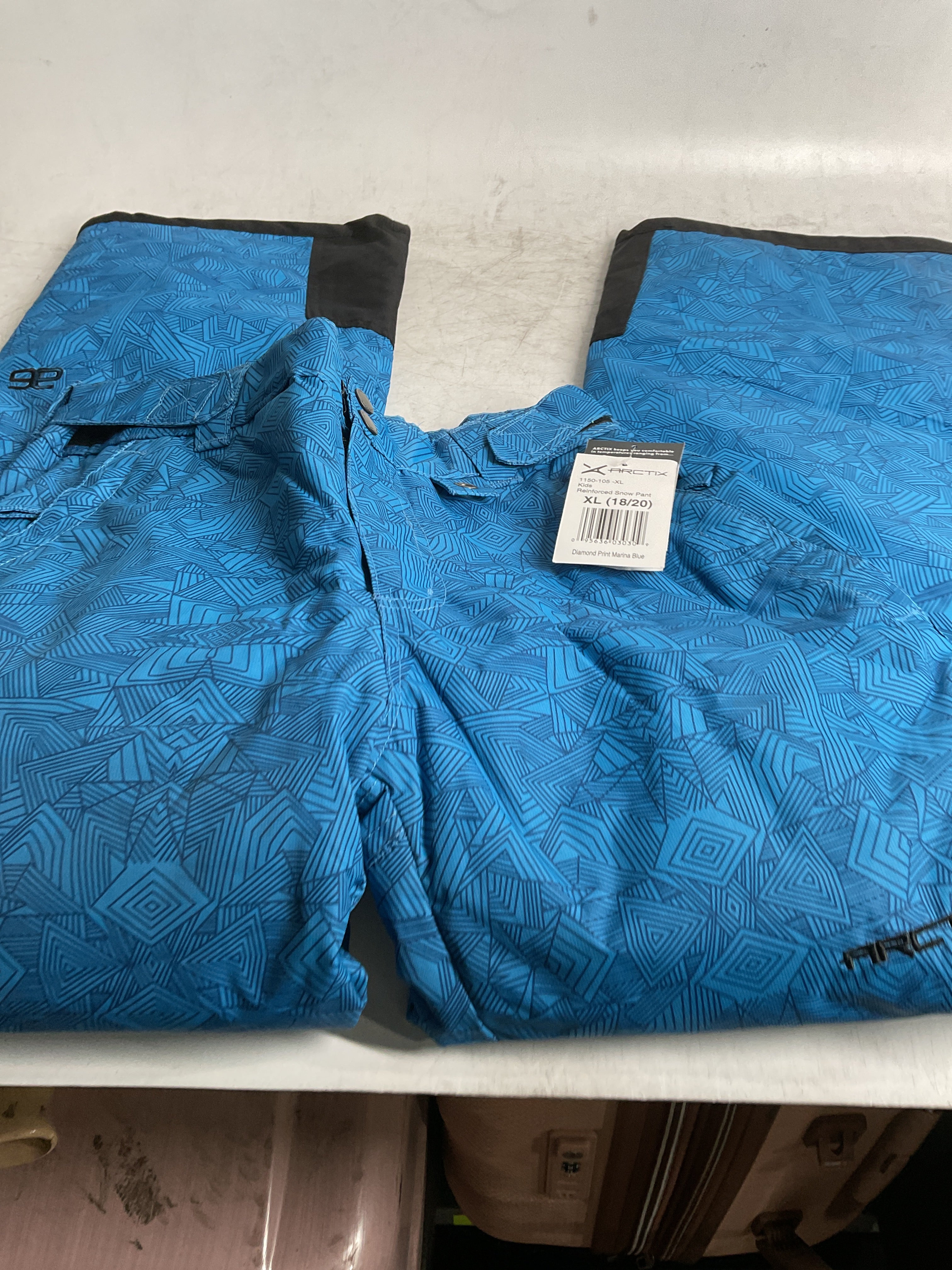 Arctix Kids Snow Pants with Reinforced Knees and Seat ( Diamond Print Marina Blue , X-Large ) Diamond Print Marina Blue X Large U8