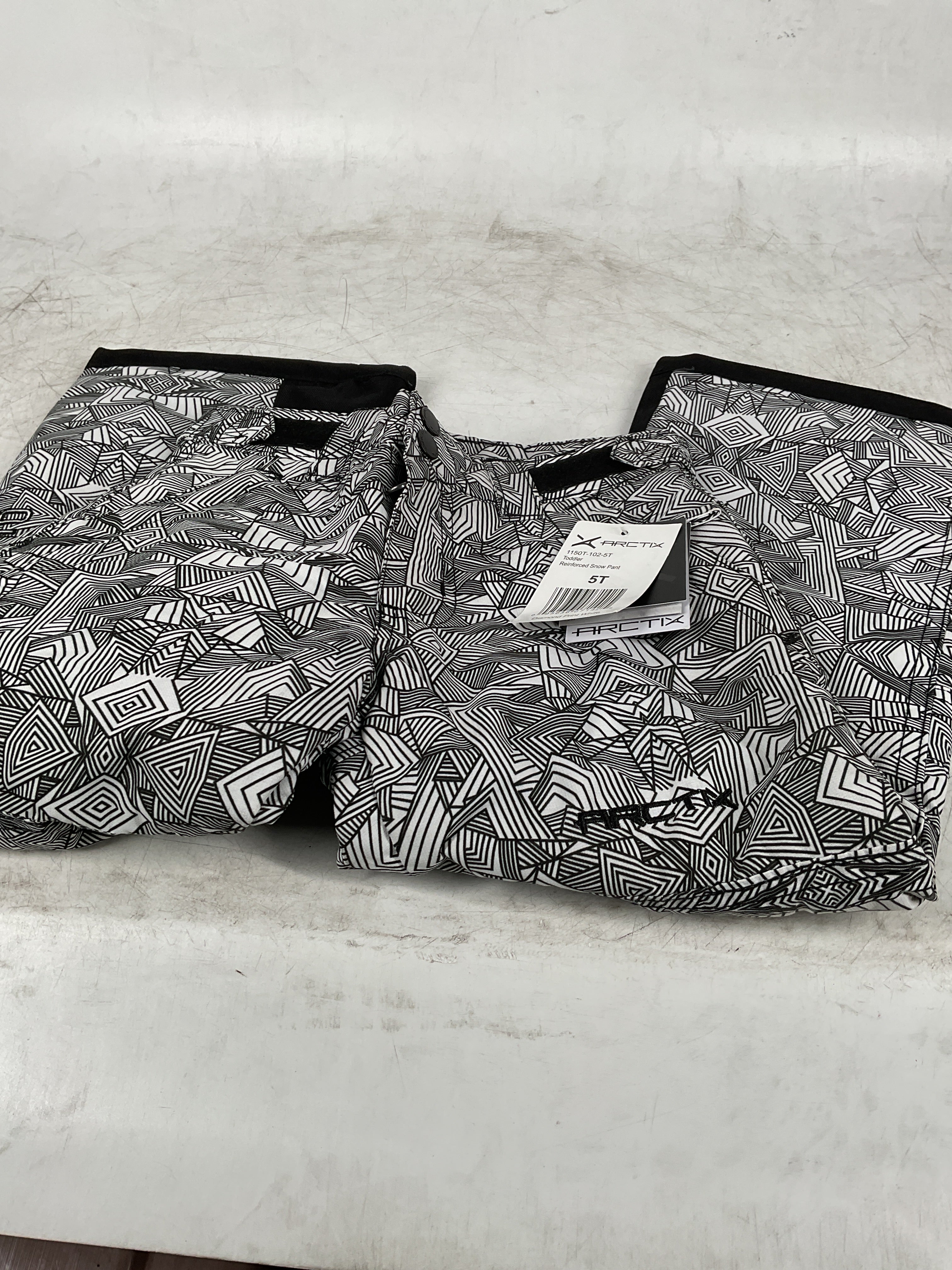 Arctix Kids Snow Pants with Reinforced Knees and Seat ( Diamond Print White , 5T ) Diamond Print White 5 T U2