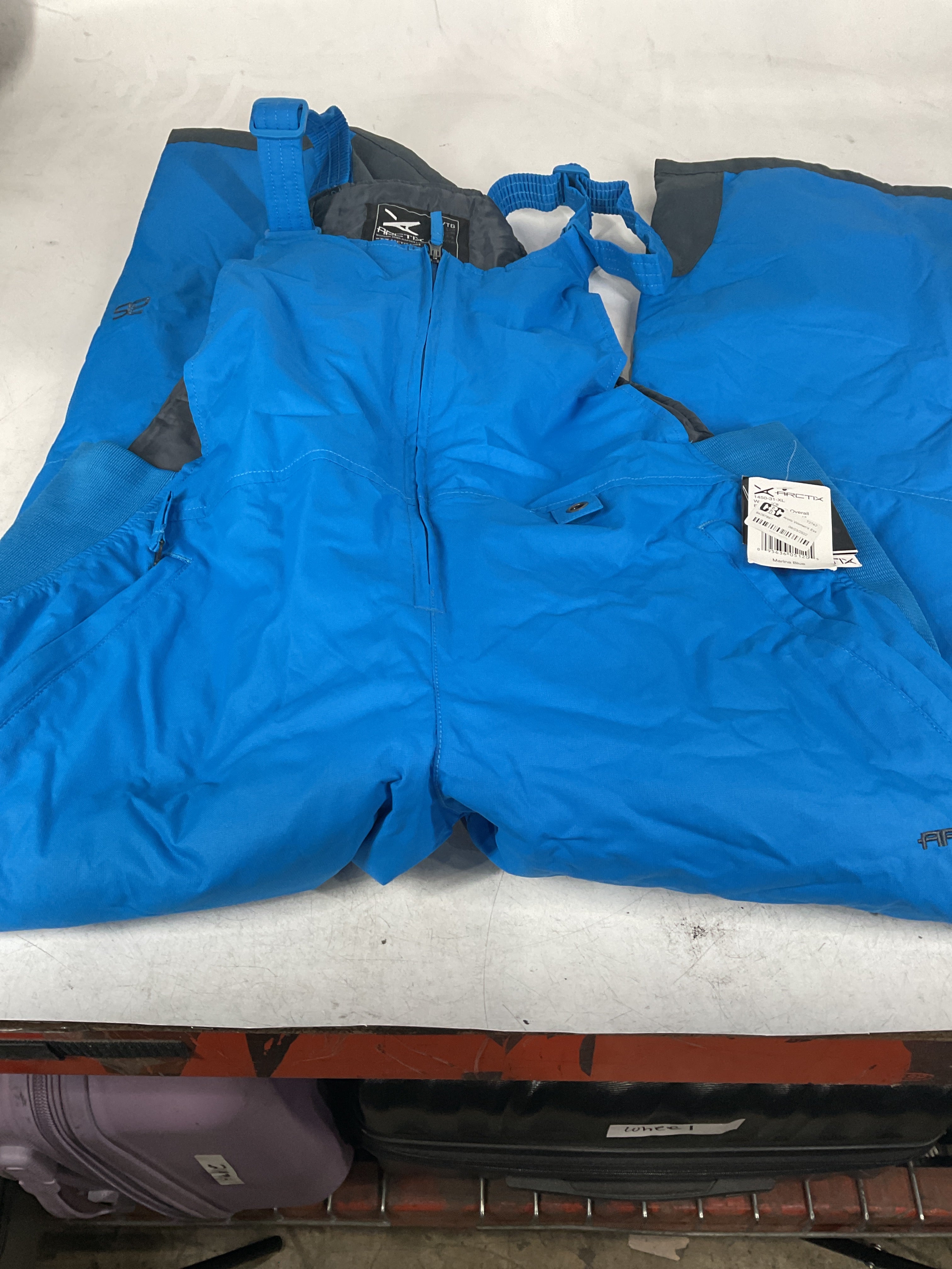 Arctix Women's Essential Bib Overall Regular 31 U2