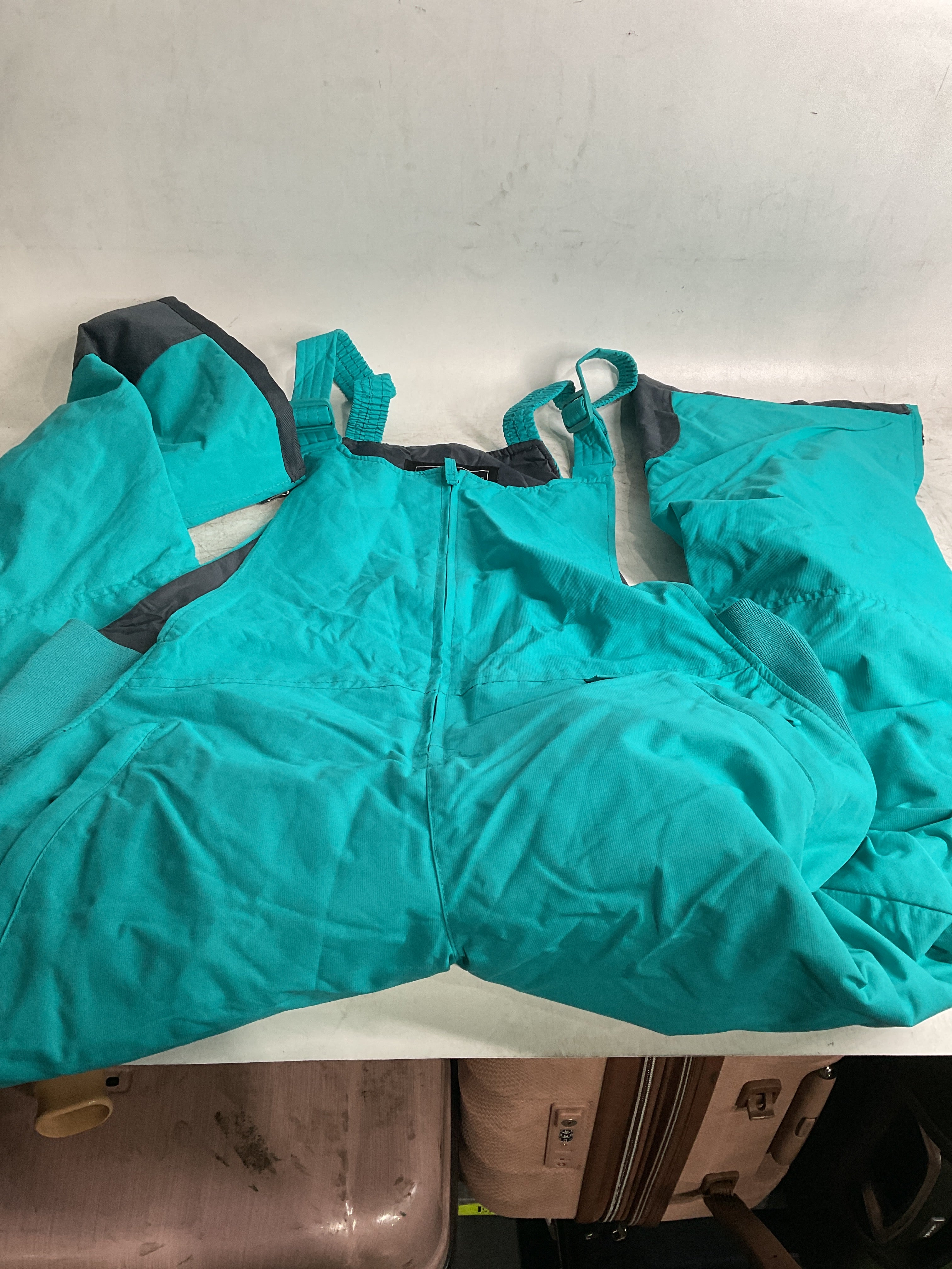 Arctix Women's Essential Bib Overall Regular 31 ( Bluebird , X-Large Tall ) Bluebird X Large Tall U3