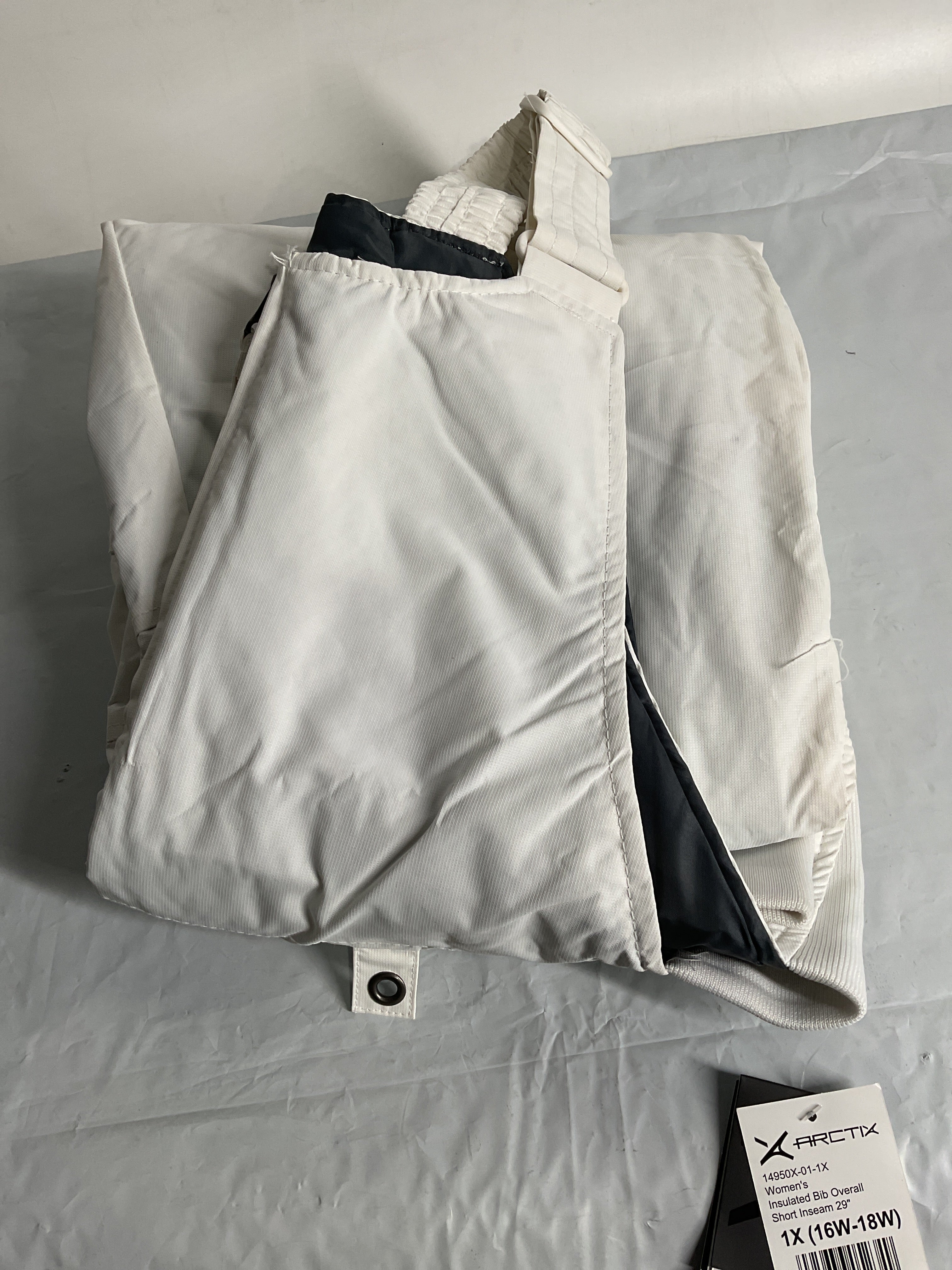 Arctix Women's Essential Bib Overall Regular 31 ( White , 1X Short ) White 1 X Short U19