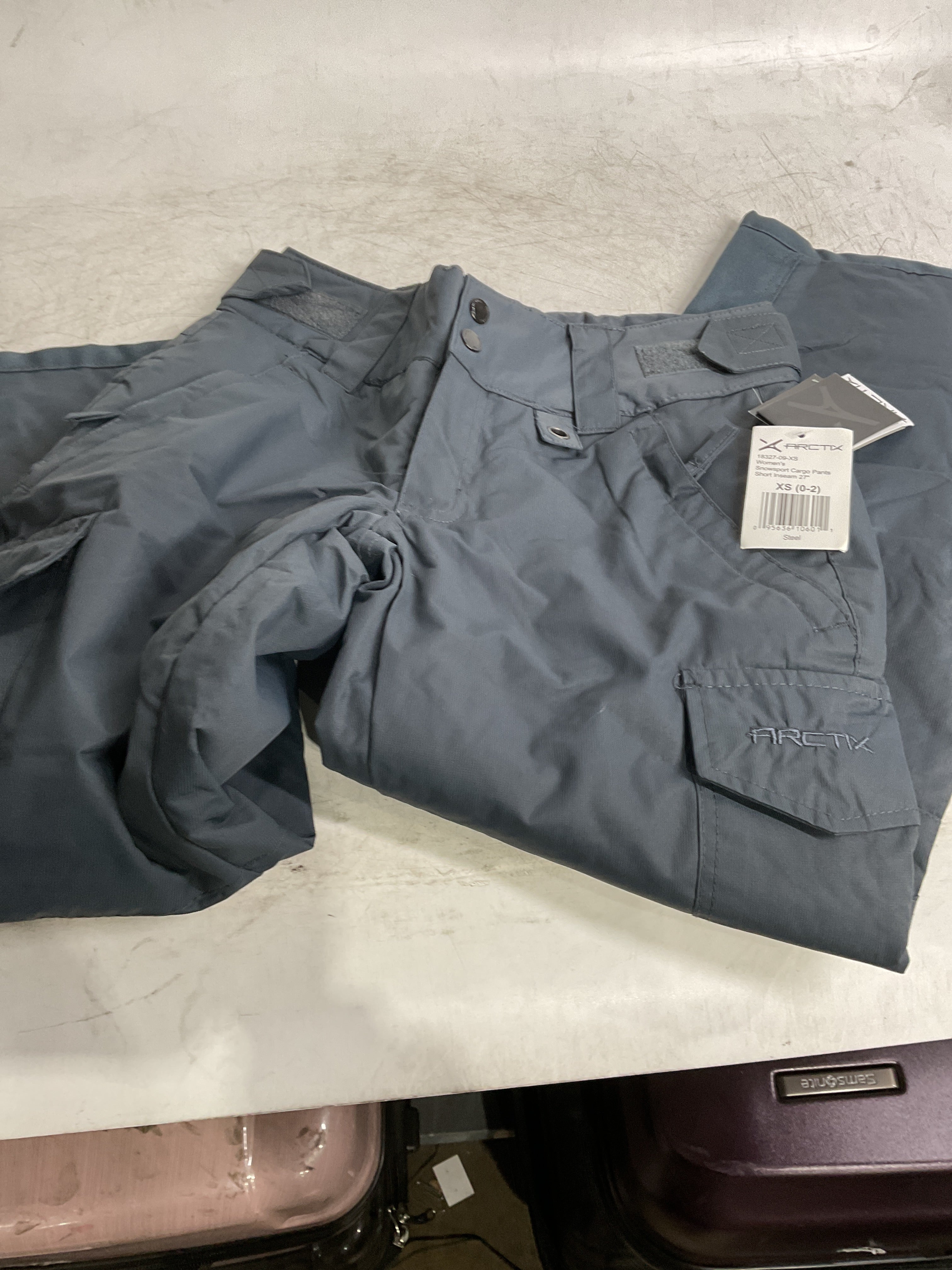 Arctix Women's Insulated Snowsports Cargo Pant ( Steel , X-Small/27" Inseam ) Steel X Small 27 Inseam U4