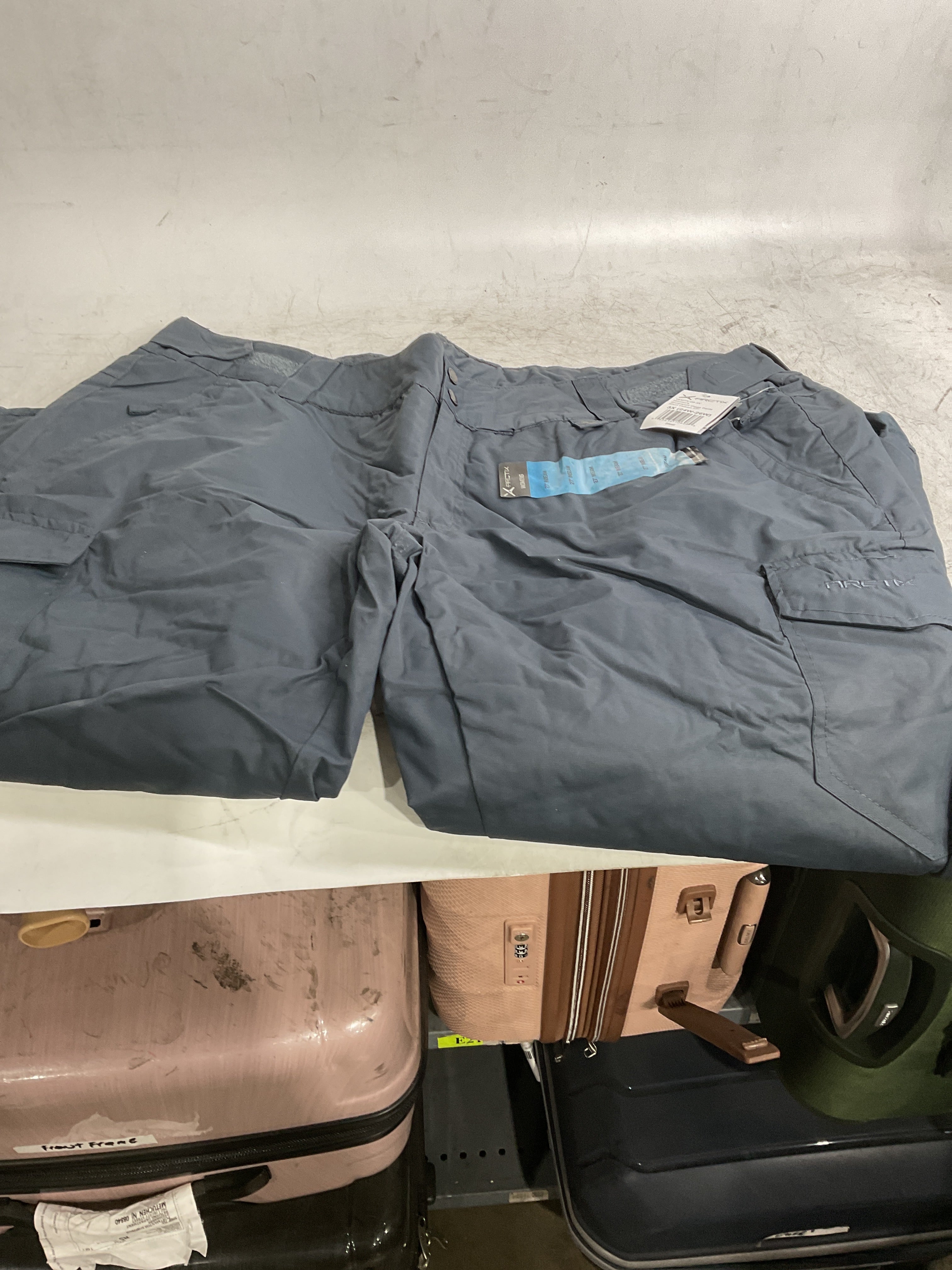 Arctix Women's Insulated Snowsports Cargo Pant ( Steel , 3X/27" Inseam ) Steel 3 X 27 Inseam U5