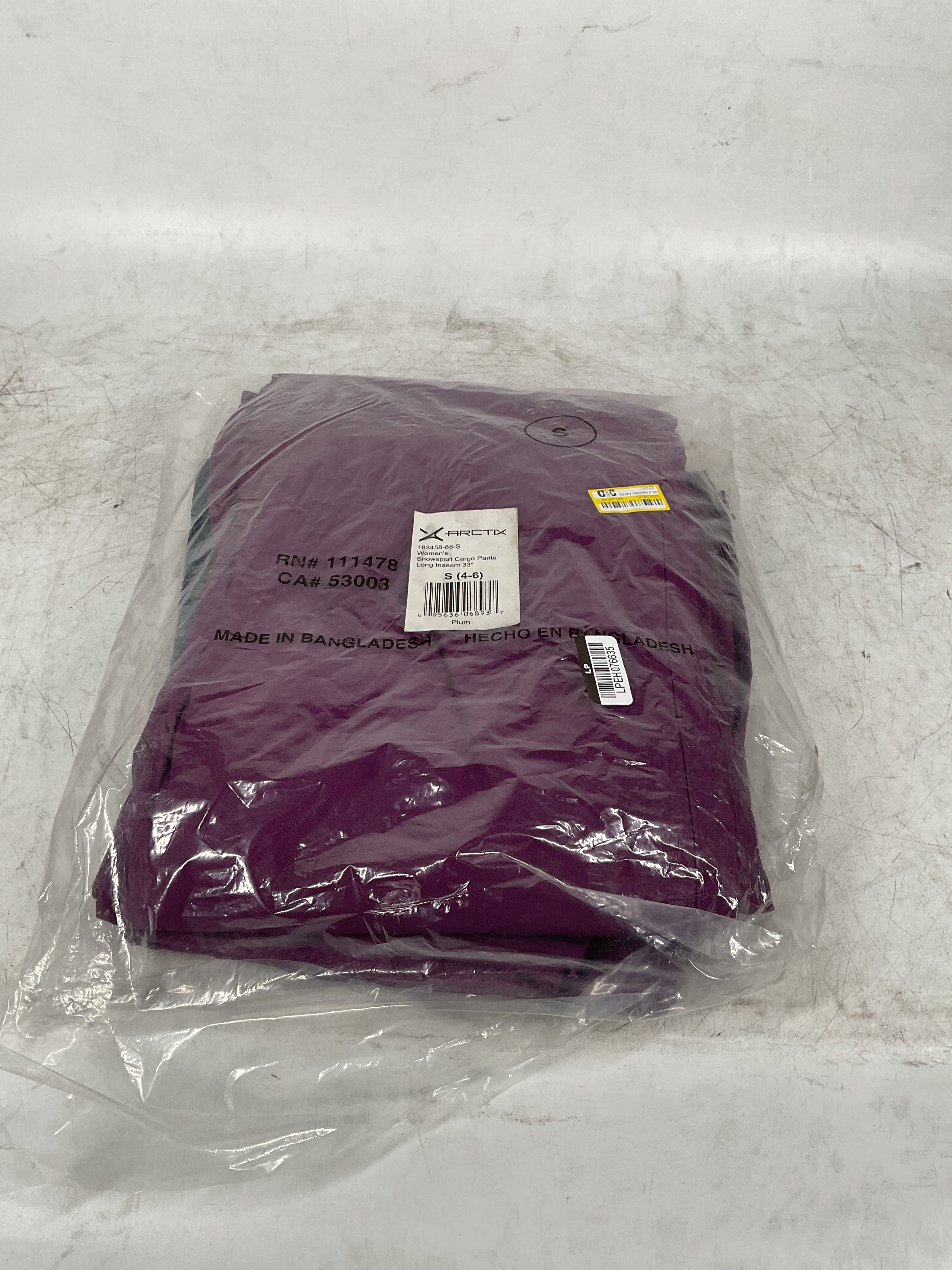 Arctix Women's Insulated Snowsports Cargo Pant ( Plum , Small Tall ) Plum Small Tall U8