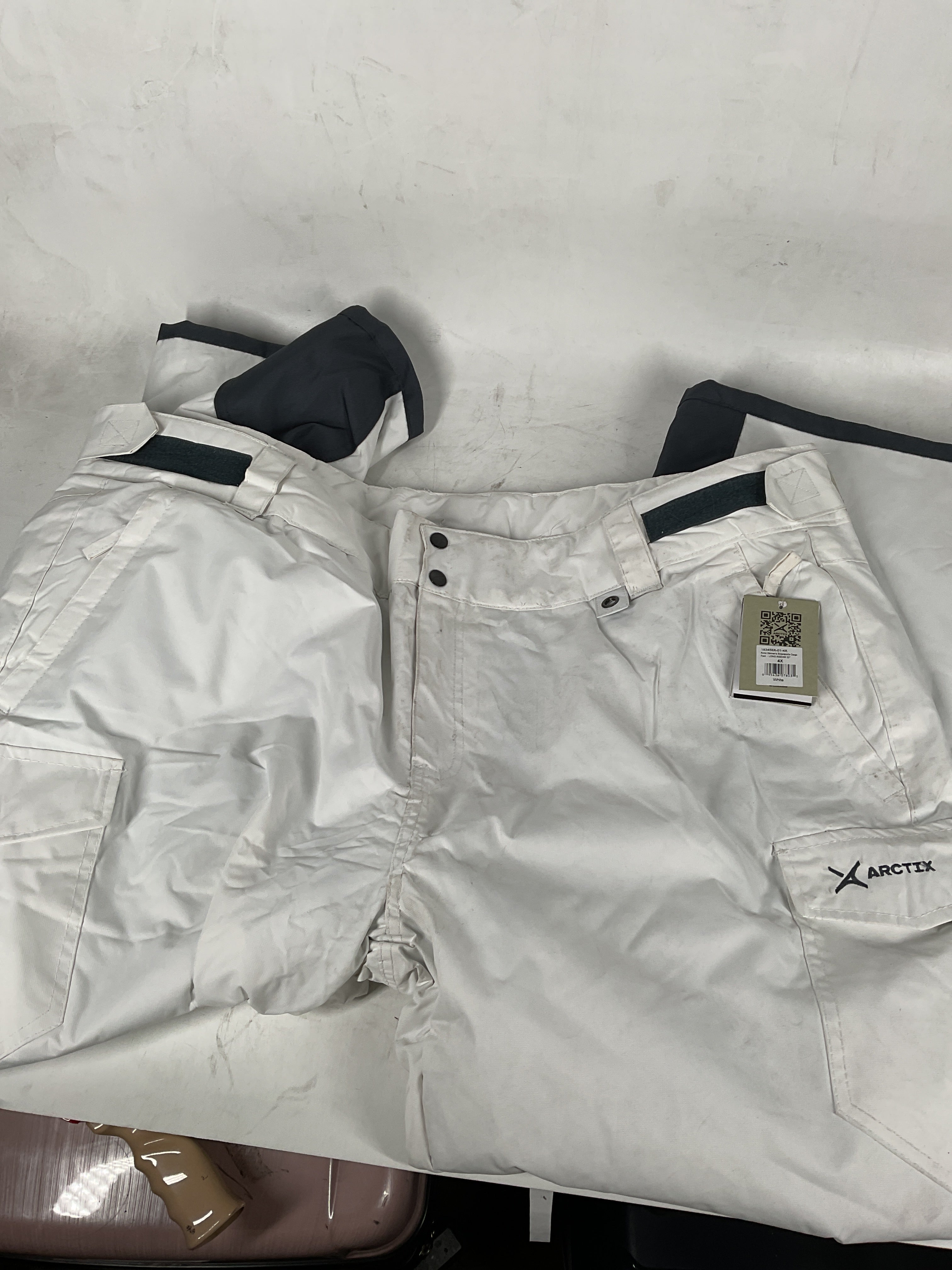 Arctix Women's Insulated Snowsports Cargo Pant White 4 X Tall U6