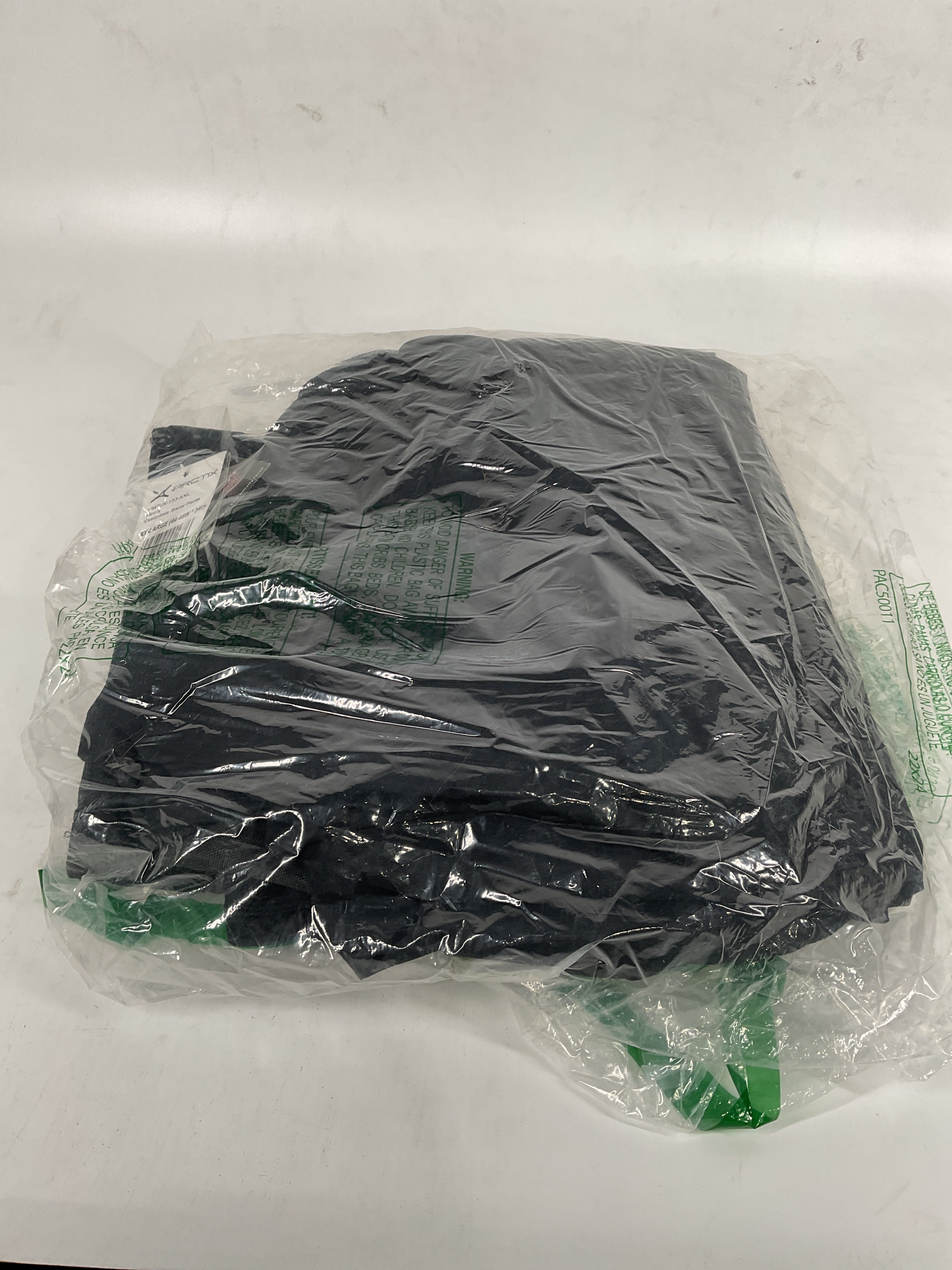 Arctix Men's Essential Insulated Snow Pant Black/Charcoal XX Large U1