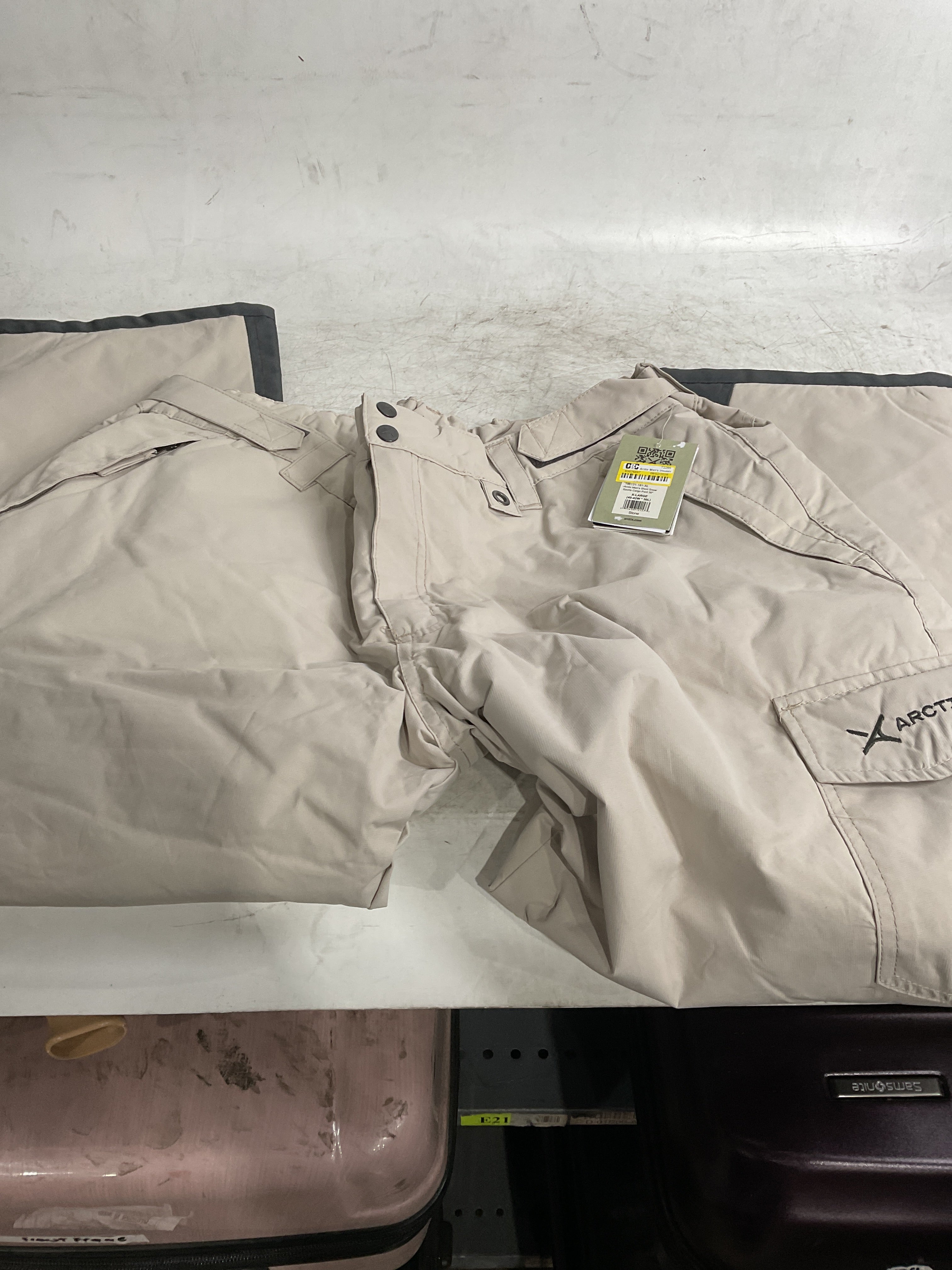 Arctix Men's Insulated Snowsports Cargo Pant ( Stone , X-Large/30" Inseam ) Stone X Large 30 Inseam U10