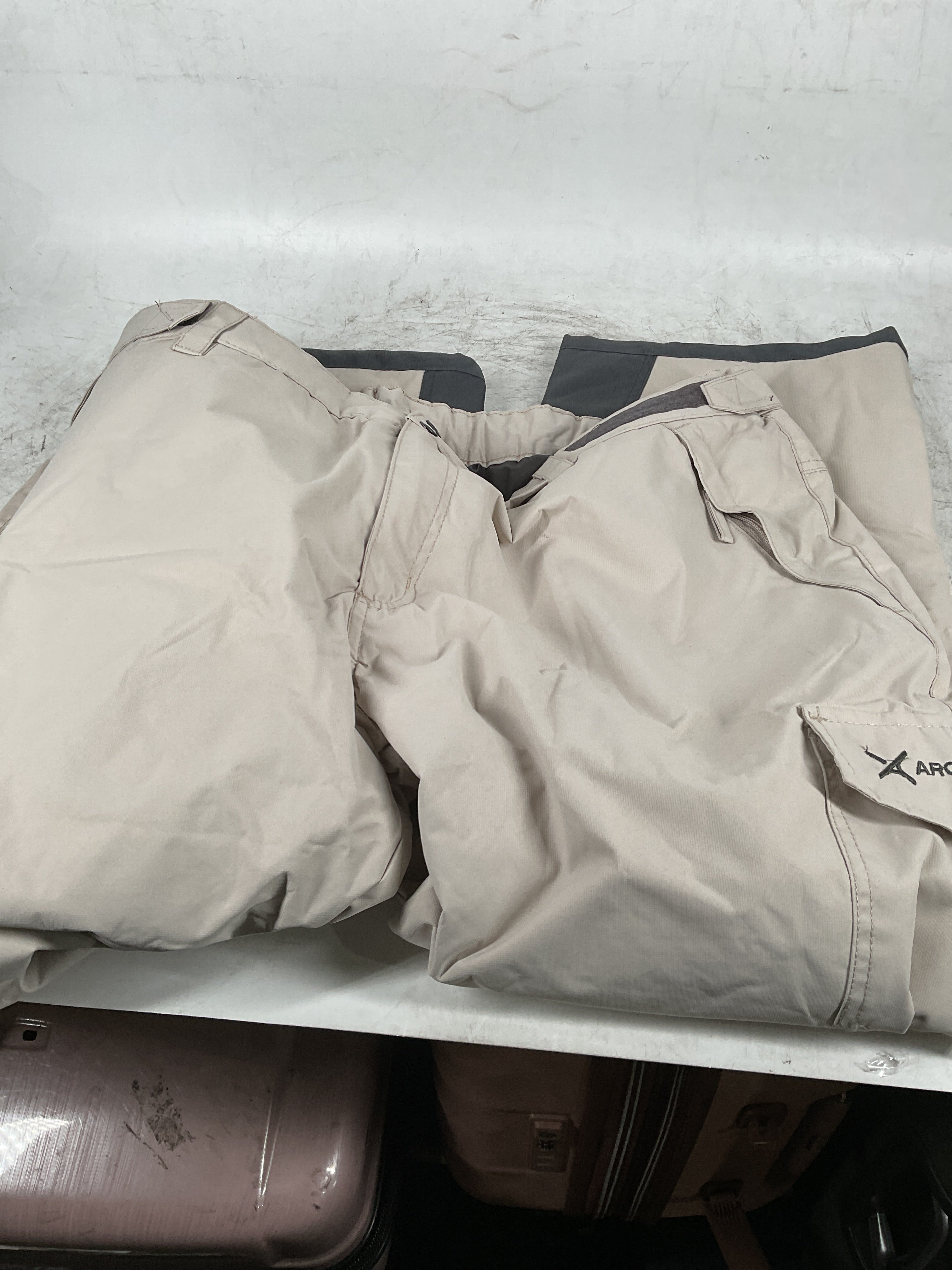 Arctix Men's Insulated Snowsports Cargo Pant ( Stone , XX-Large/30" Inseam ) Stone XX Large 30 Inseam U5