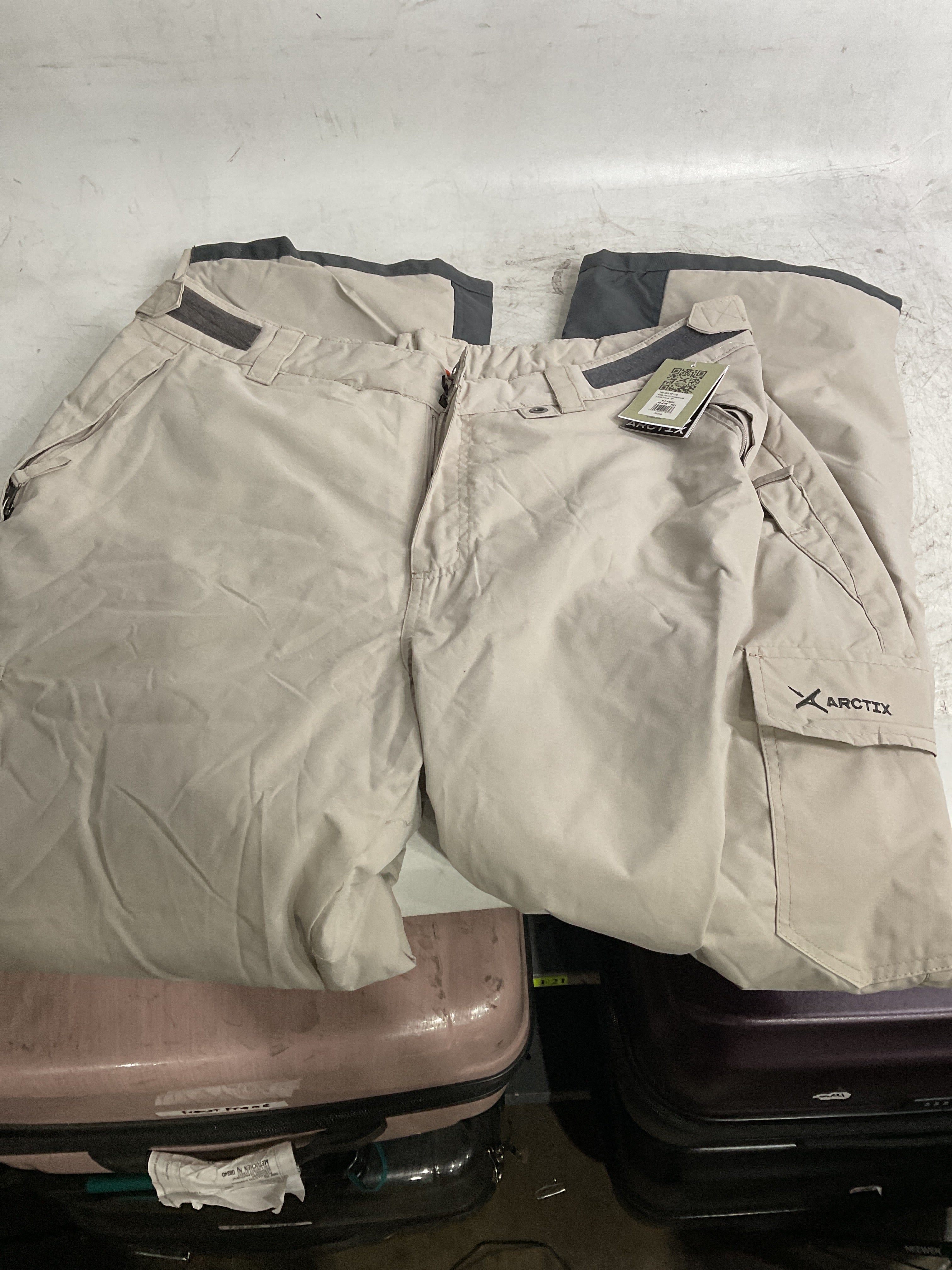 Arctix Men's Insulated Snowsports Cargo Pant ( Stone , X-Large/36" Inseam ) Stone X Large 36 Inseam U9