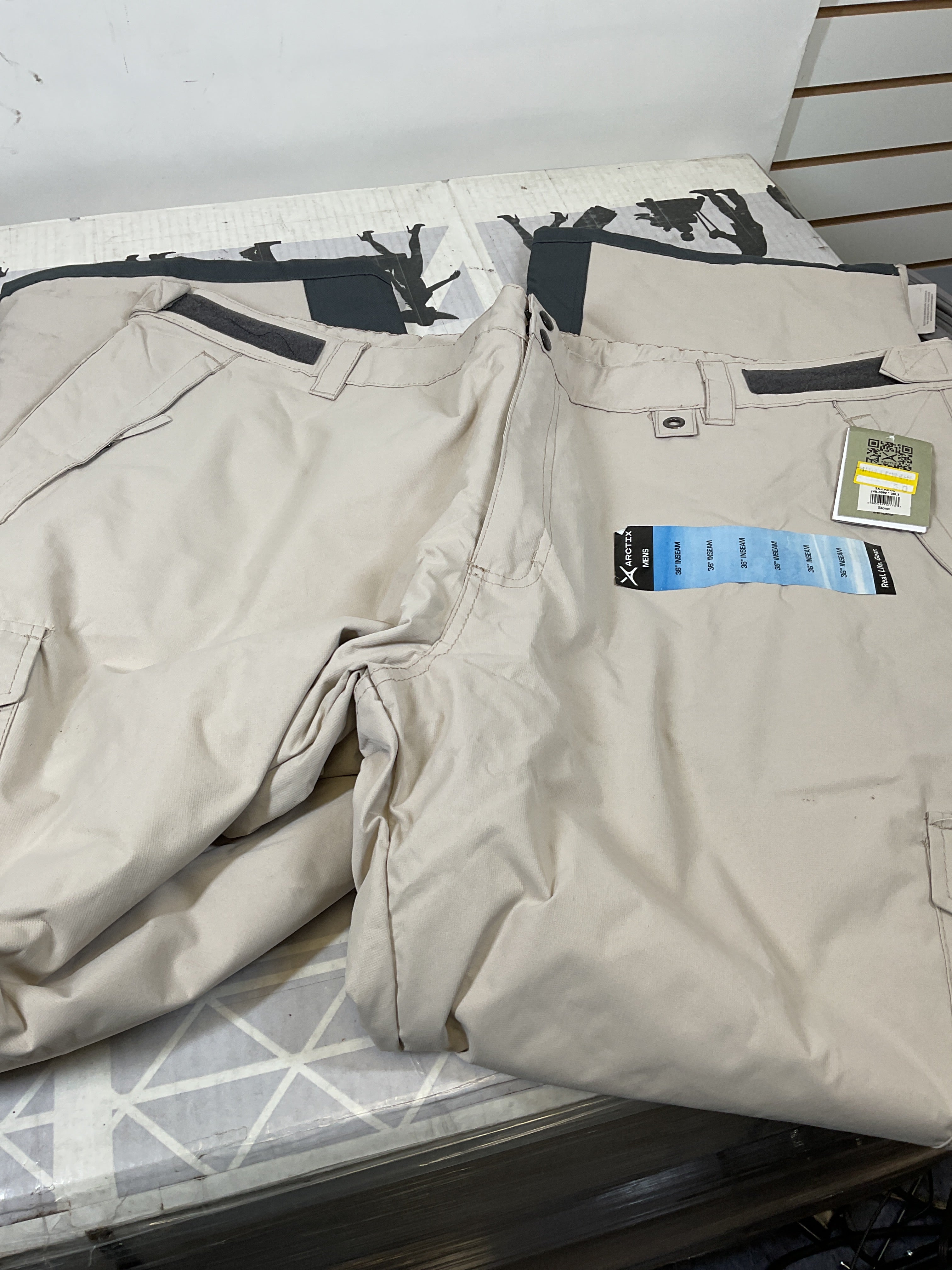 Arctix Men's Insulated Snowsports Cargo Pant ( Stone , 3X-Large/36" Inseam ) Stone 3 X Large 36 Inseam U9