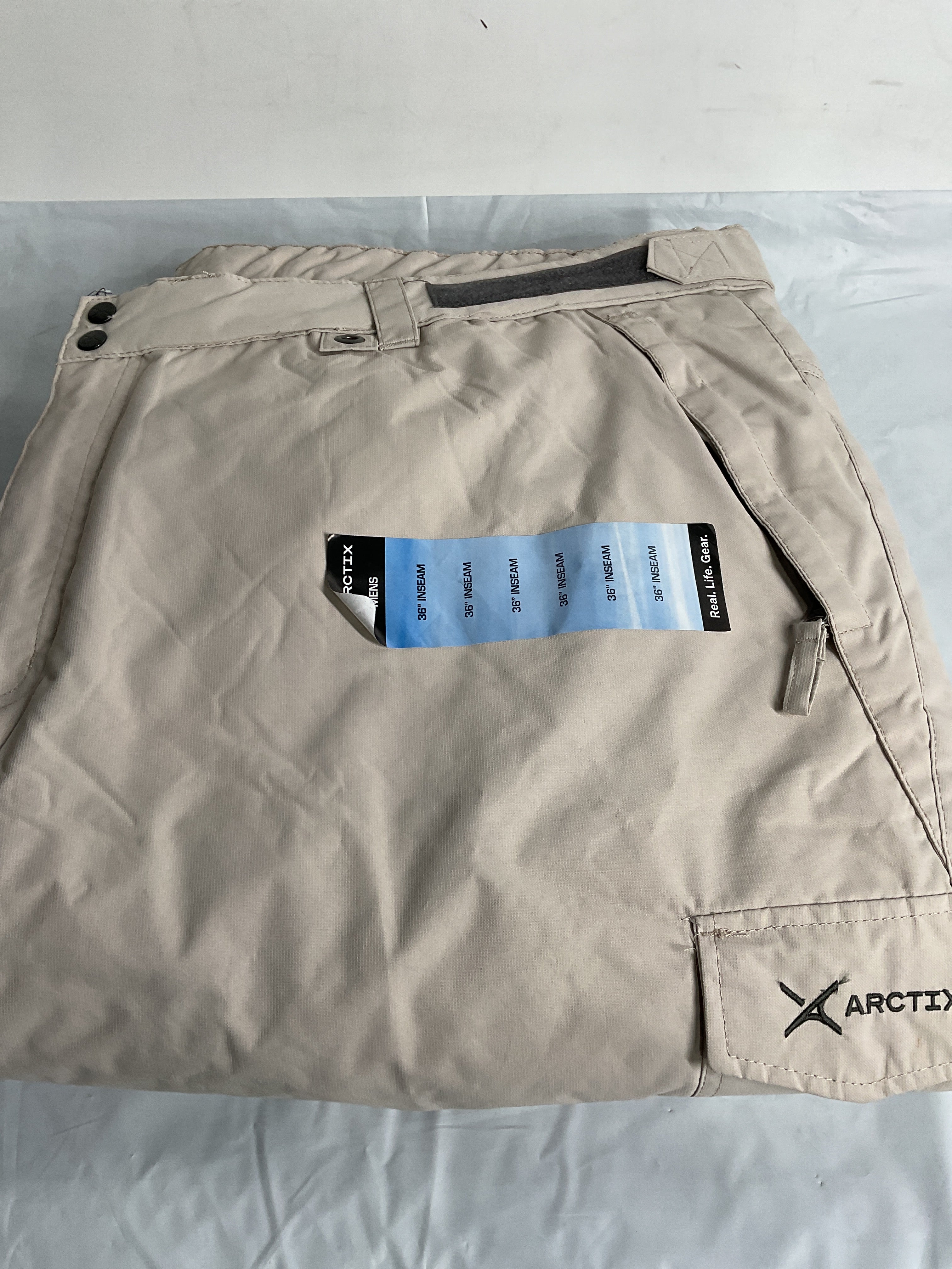 Arctix Men's Insulated Snowsports Cargo Pant ( Stone , 4X-Large/36" Inseam ) Stone 4 X Large 36 Inseam U1