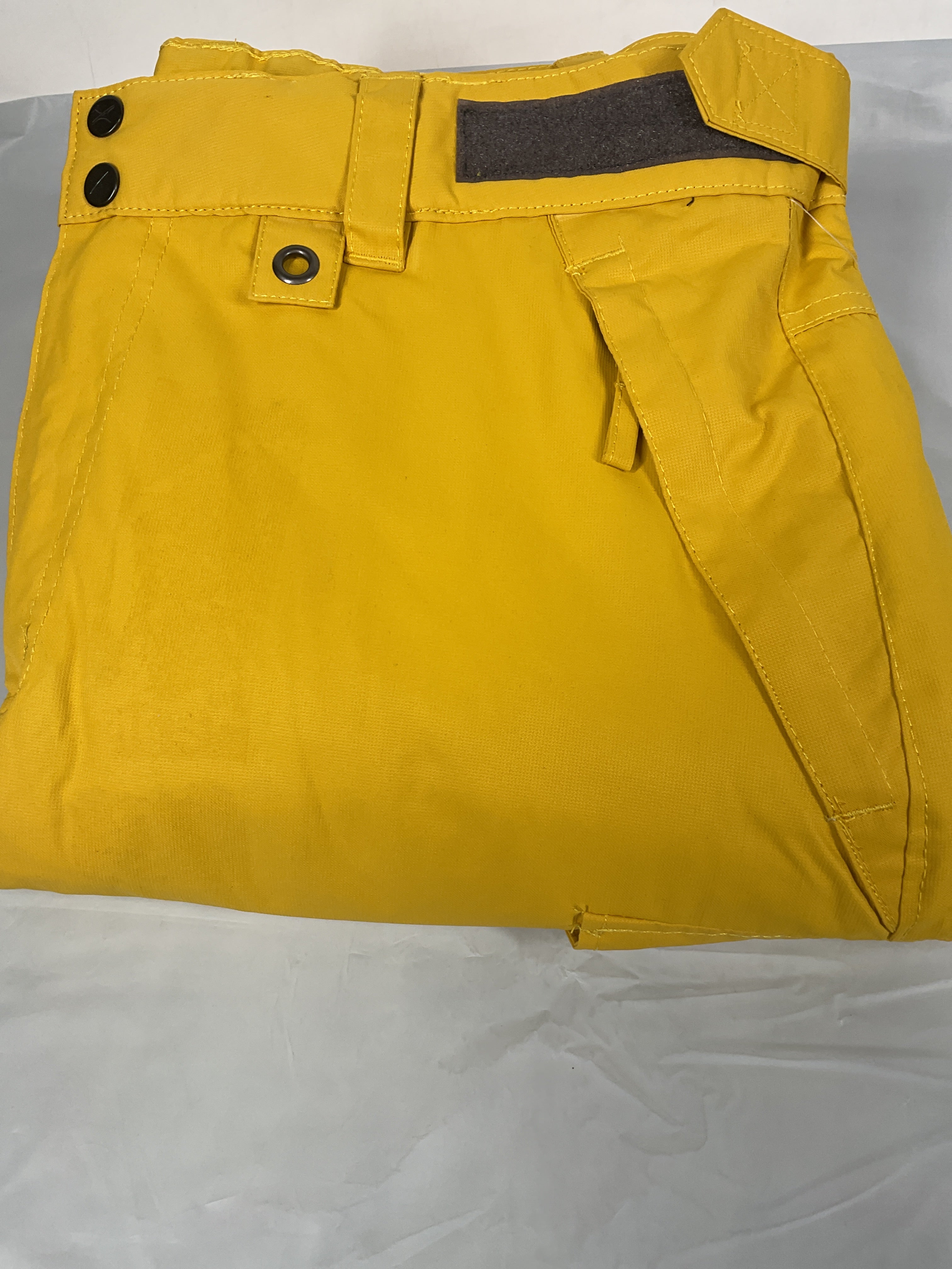 Arctix Men's Insulated Snowsports Cargo Pant ( Bamboo Yellow , Large/28" Inseam ) Bamboo Yellow Large 28 Inseam U17