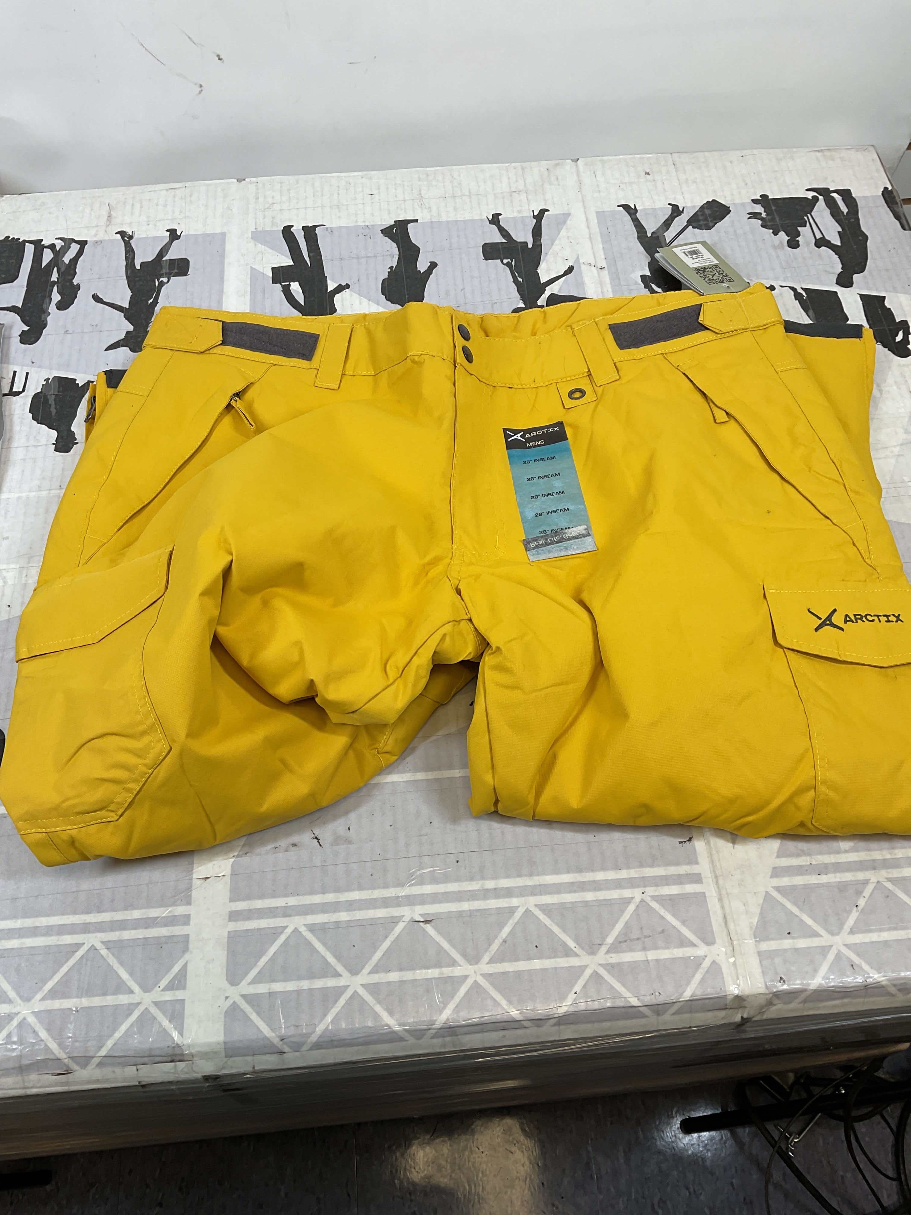 Arctix Men's Insulated Snowsports Cargo Pant ( Bamboo Yellow , XX-Large/28" Inseam ) Bamboo Yellow XX Large 28 Inseam U9