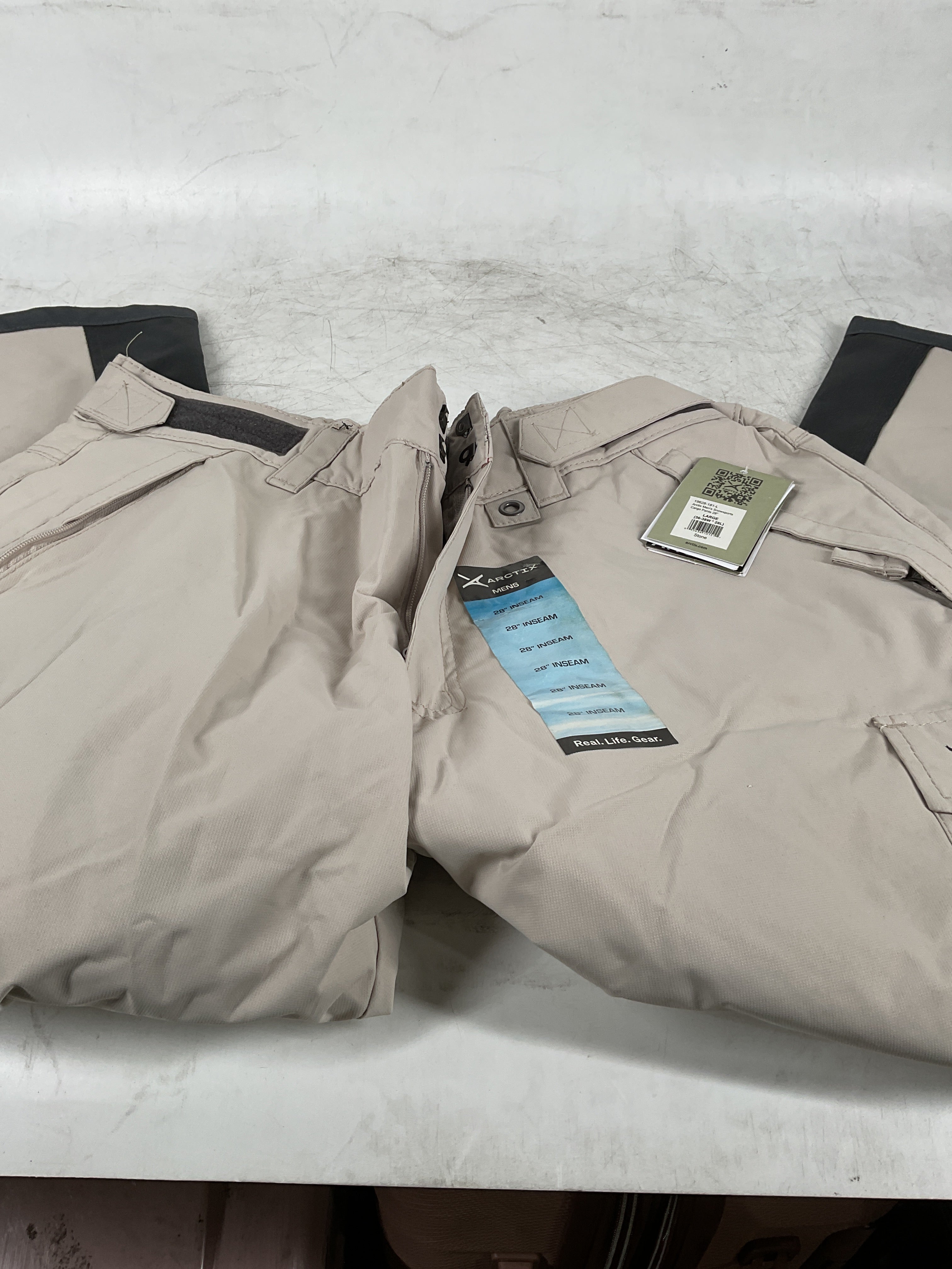 Arctix Men's Insulated Snowsports Cargo Pant ( Stone , Large/28" Inseam ) Stone Large 28 Inseam U14