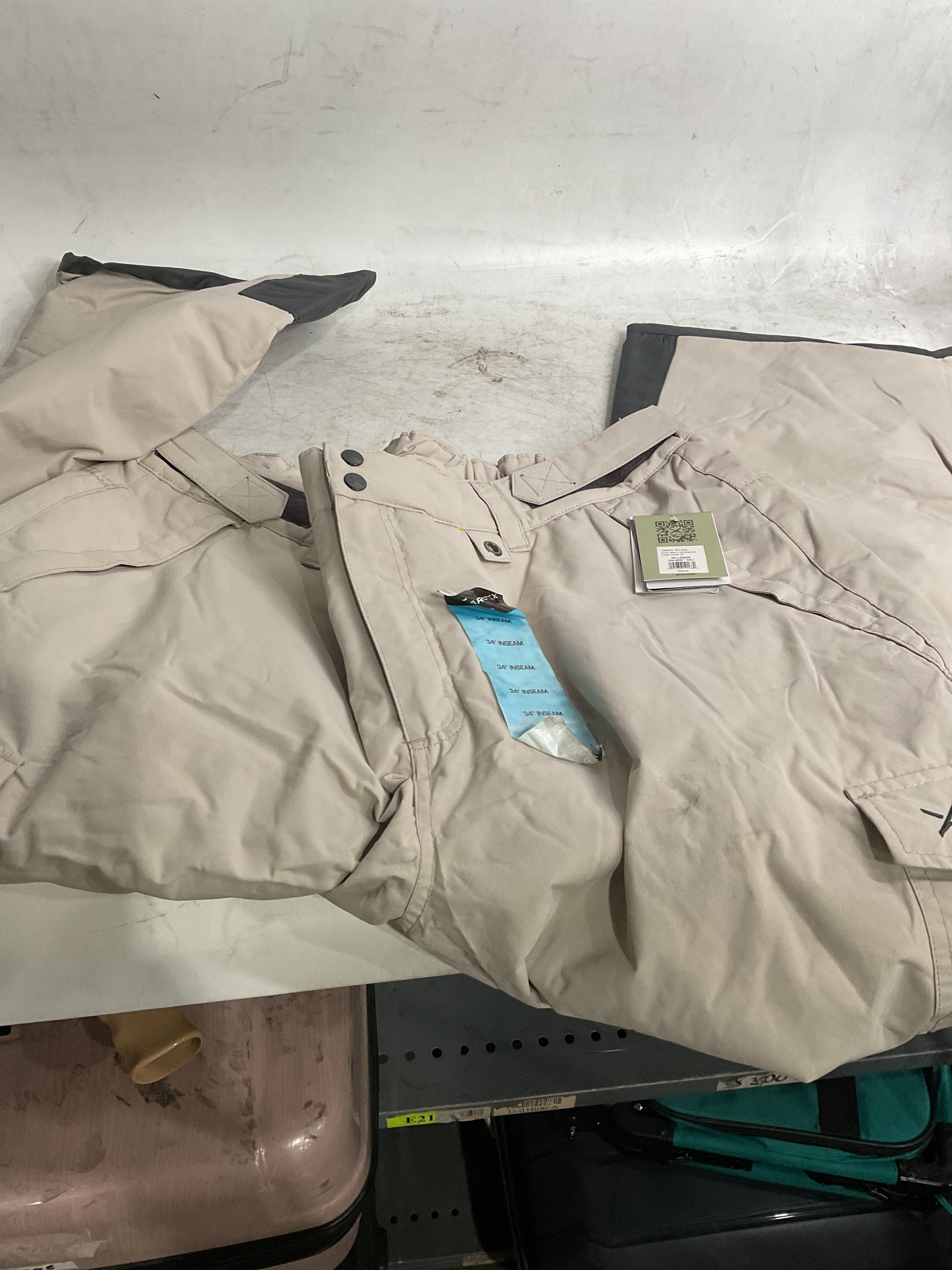 Arctix Men's Insulated Snowsports Cargo Pant ( Stone , XX-Large/34" Inseam ) Stone XX Large 34 Inseam U5