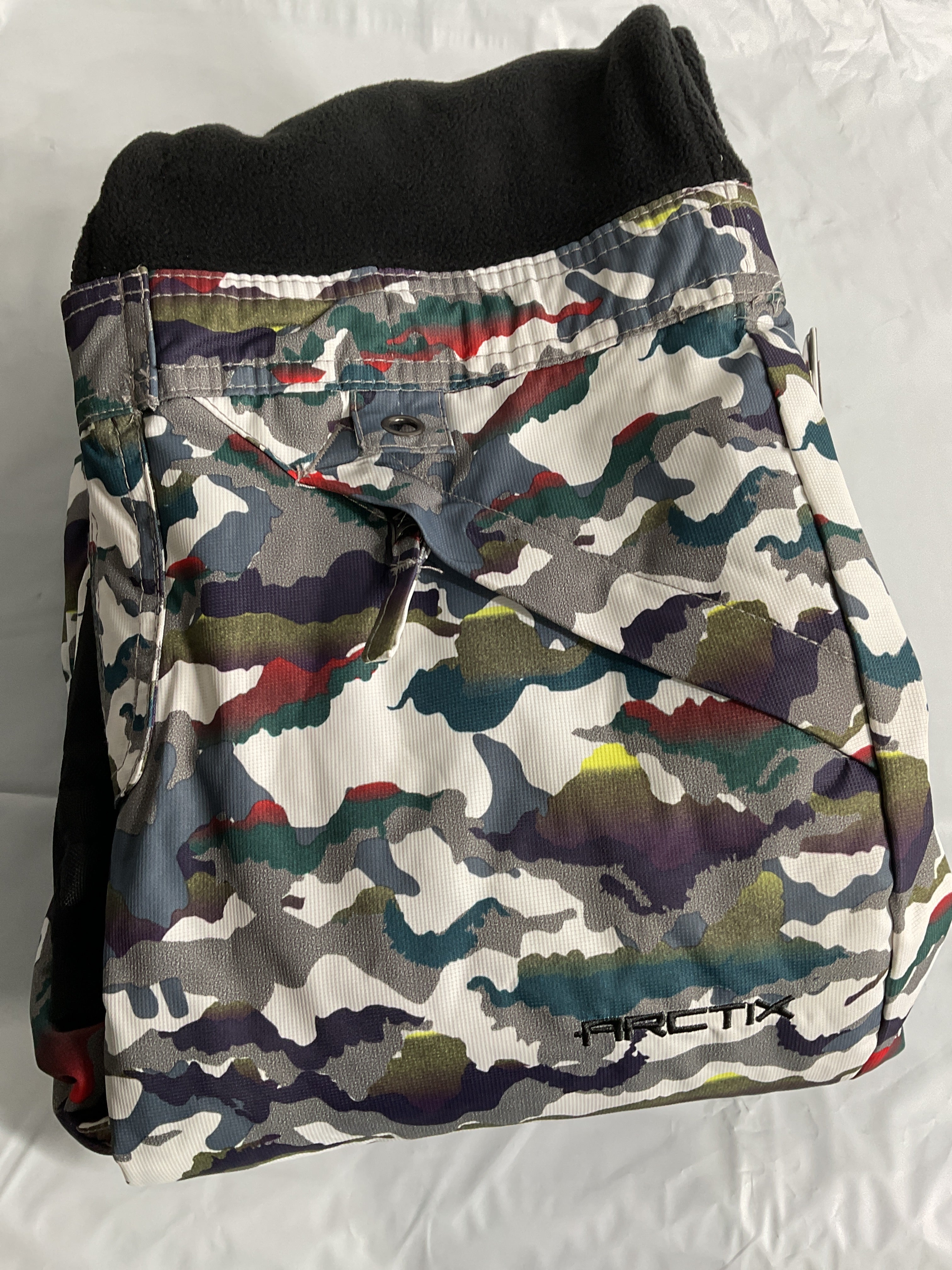 Arctix Kids Infinity Bib Overalls ( White Multi Camo , Large ) White Multi Camo Large U2