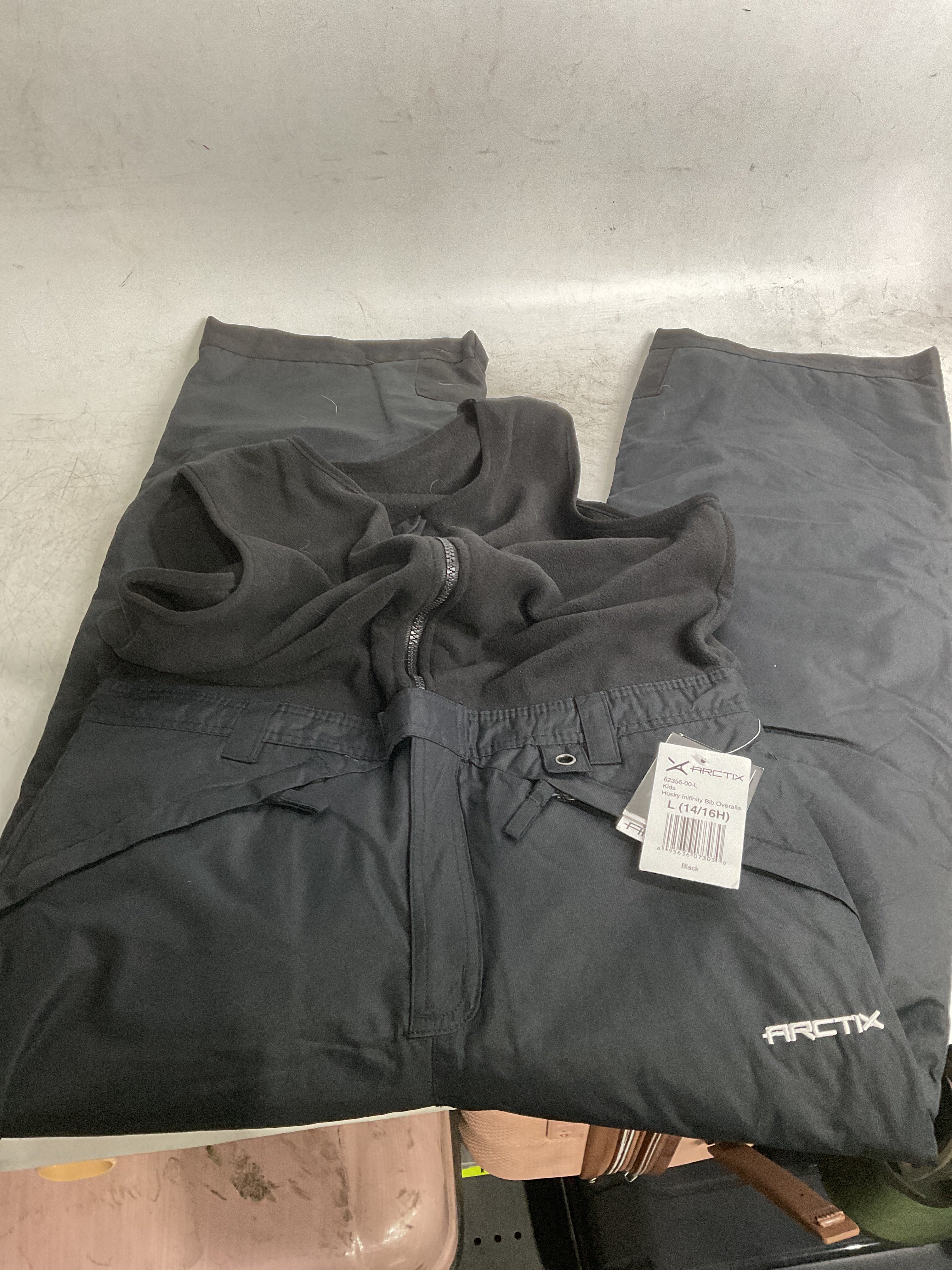 Arctix Kids Limitless Fleece Bib Overalls ( Black , Large Husky ) Black Large Husky U8