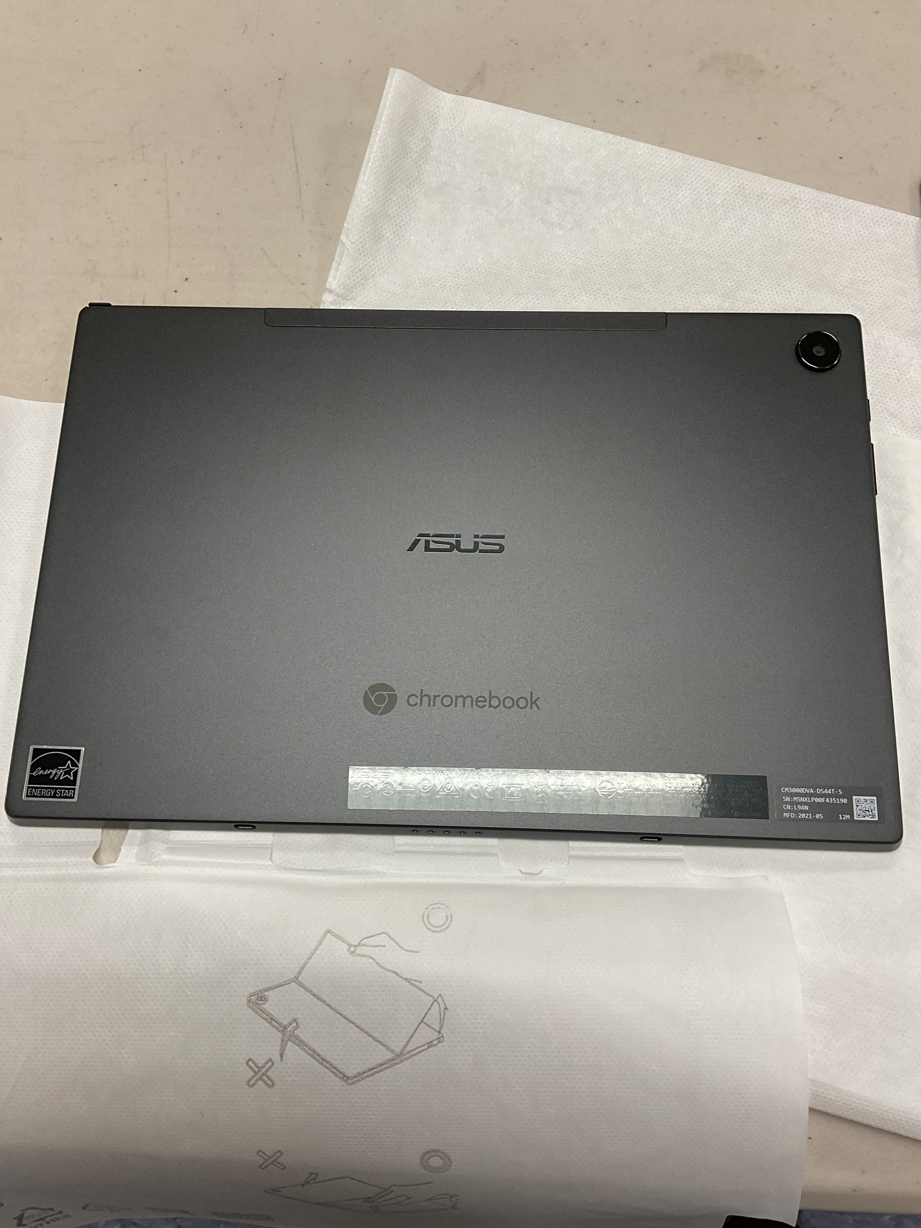 ASUS Chromebook Detachable CM3, 10.5" Touchscreen WUXGA 16:10 Display, MediaTek 8183 Processor 64GB Storage, 4GB RAM, Garaged USI Stylus, Chrome OS, Aluminum, Mineral Gray, CM3000DVA-DS44T-S (Renewed) U1