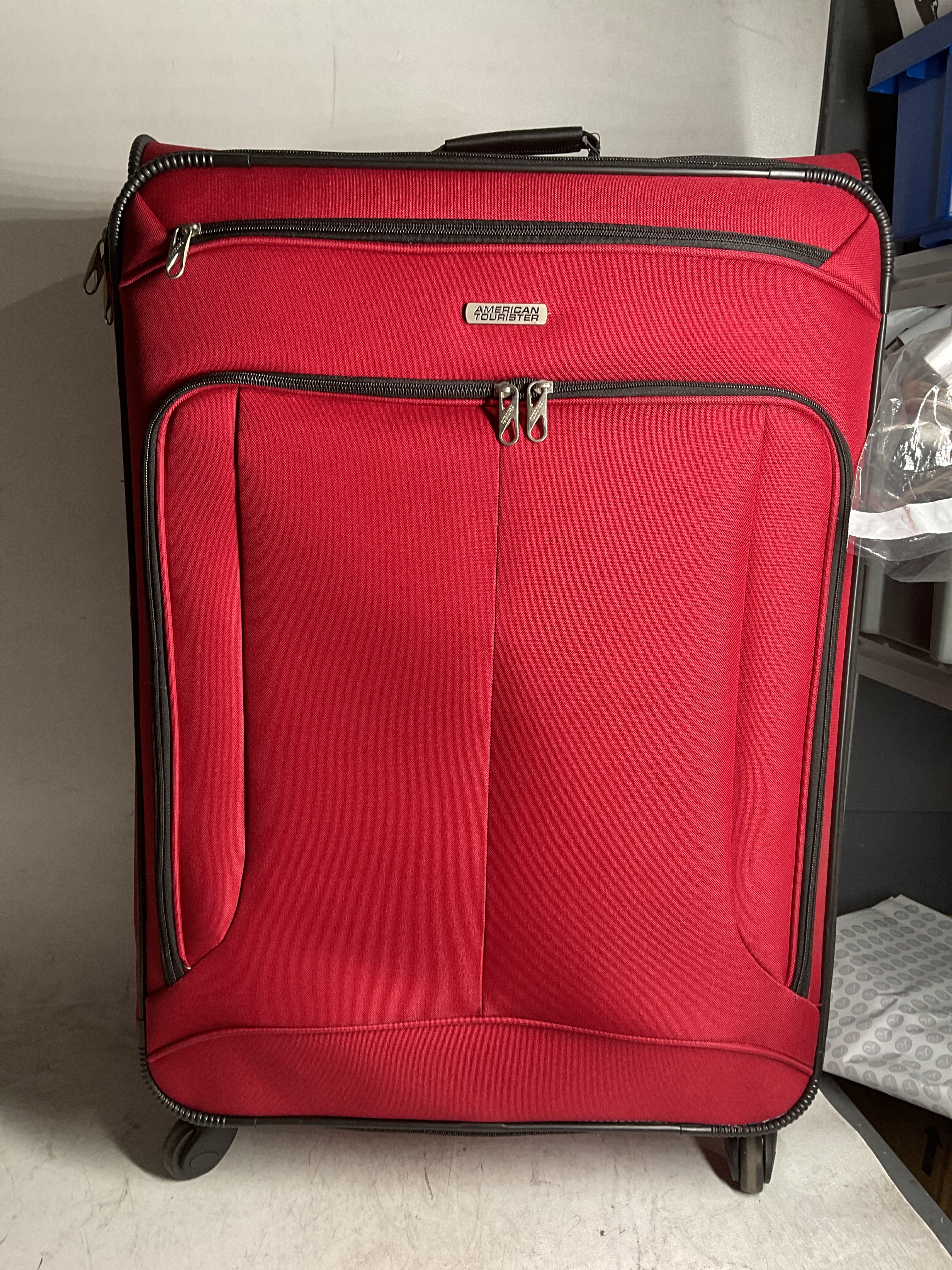 American Tourister Pop Max Softside Luggage with Spinner Wheels ( Red , 3-Piece Set (21/25/29) ) Red 3 Piece Set 21 25 29 U7