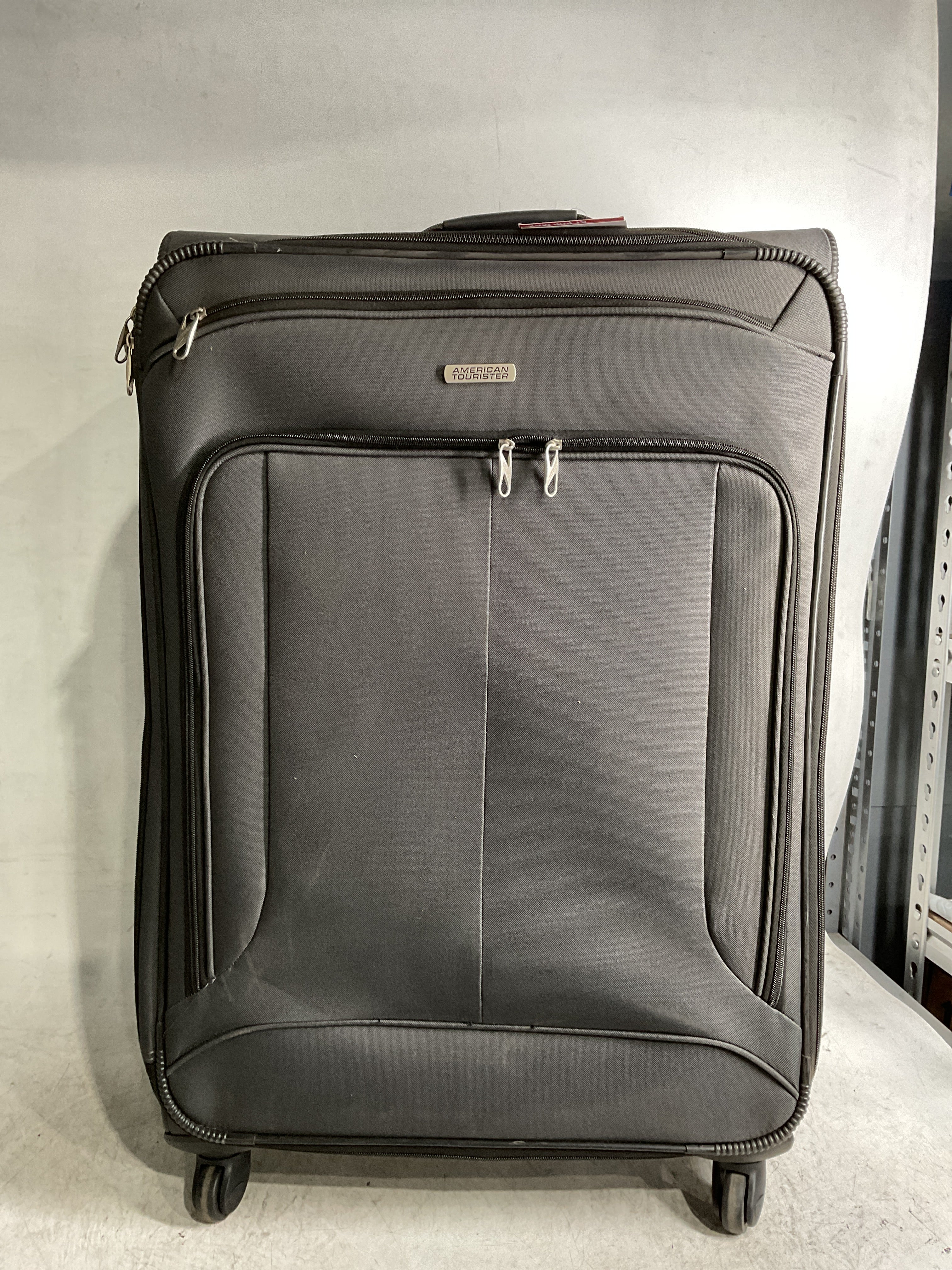 American Tourister Pop Max Softside Luggage with Spinner Wheels ( Charcoal , Checked-Large 29-Inch ) Charcoal Checked Large 29 Inch U2