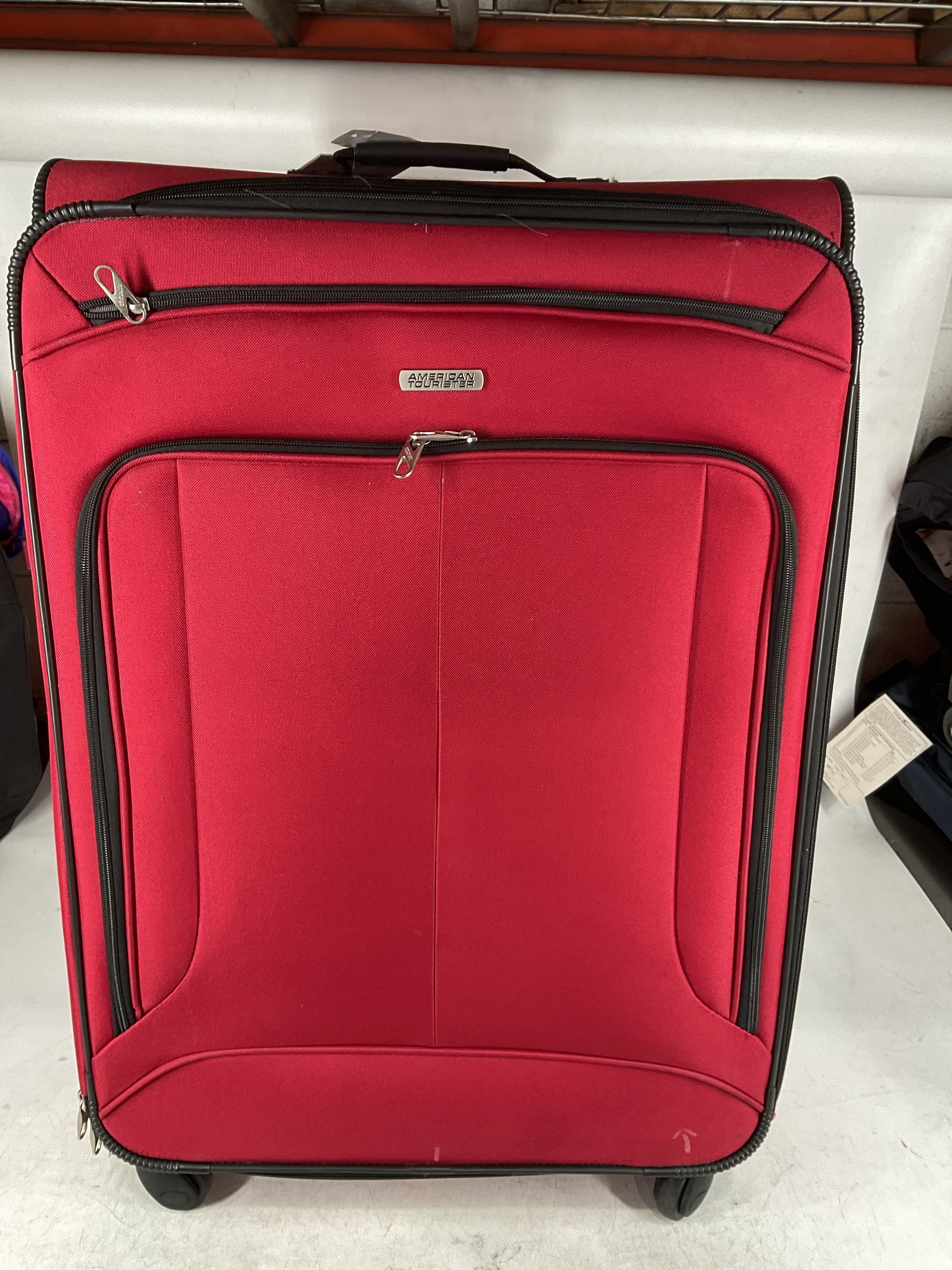 American Tourister Pop Max Softside Luggage with Spinner Wheels U7