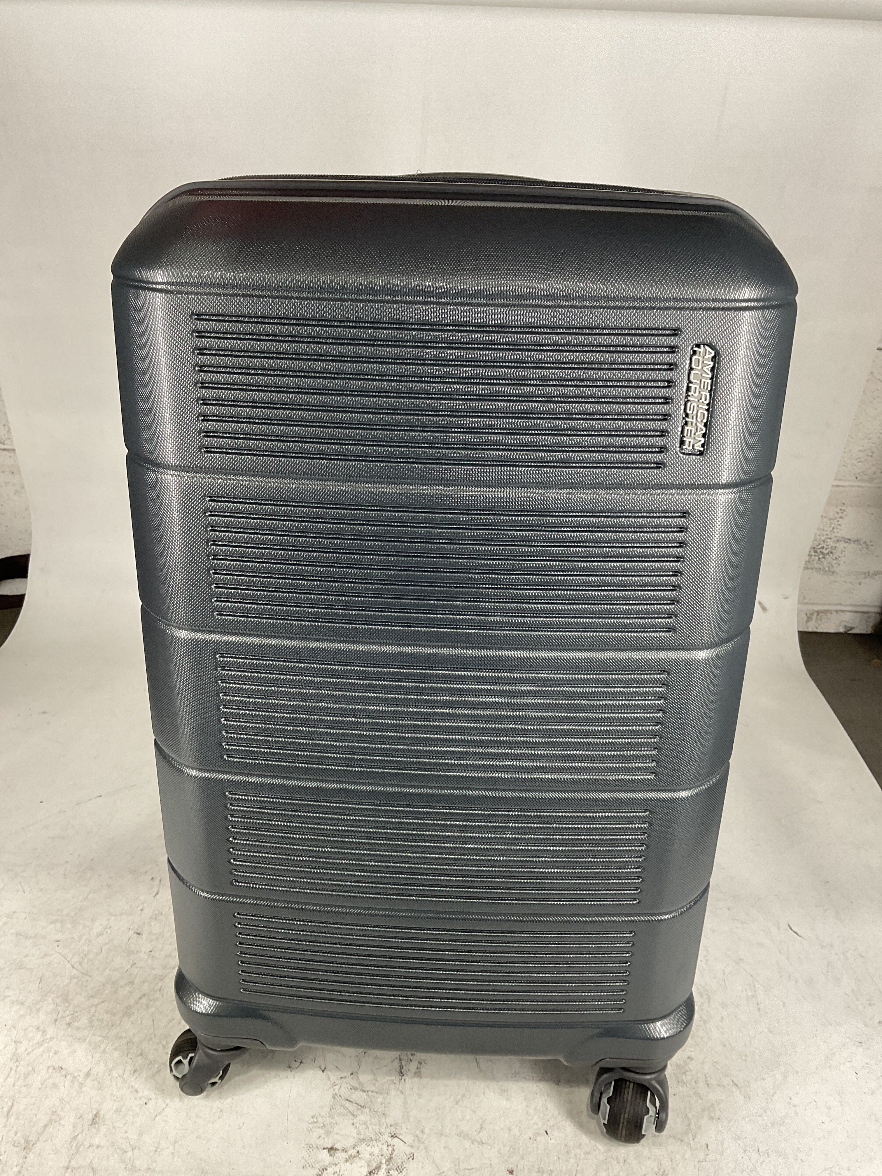 American Tourister Stratum 2.0 Hardside Spinner Luggage Collection U1