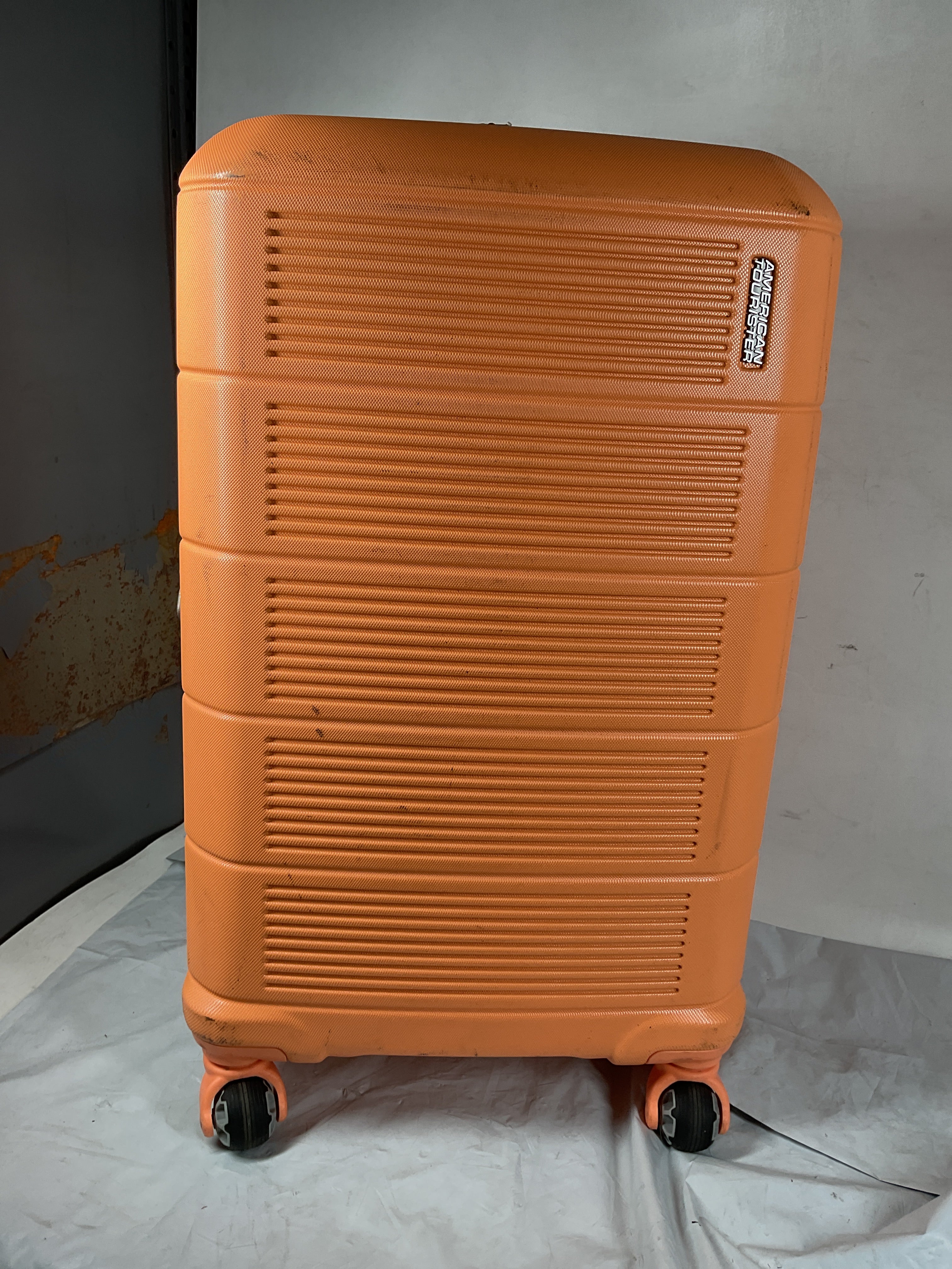 American Tourister Stratum 2.0 Hardside Spinner Luggage Collection ( Papaya , 24-Inch Checked-Medium ) Papaya 24 Inch Checked Medium U2