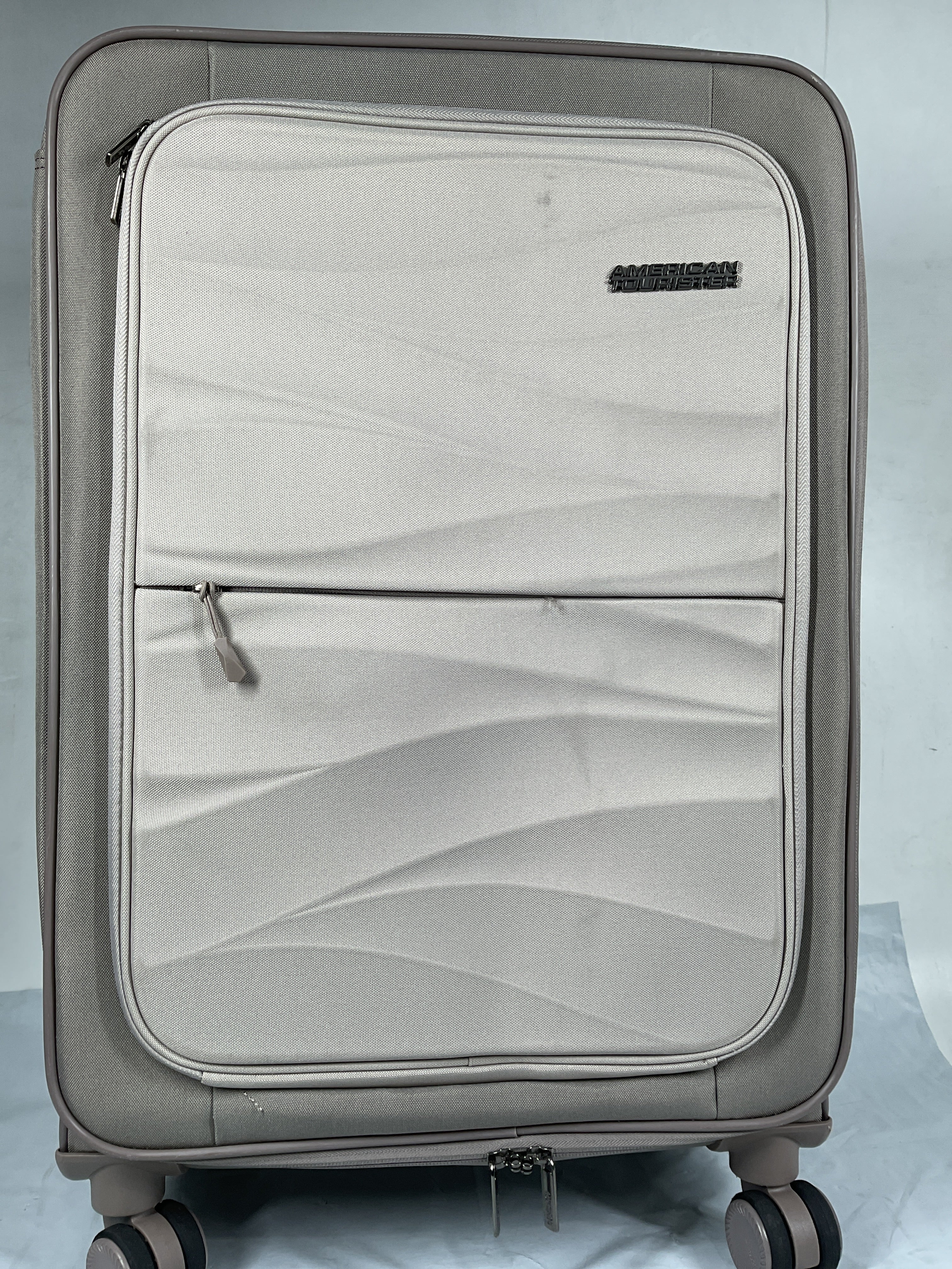 American Tourister Cascade Softside 4 Wheel Spinner, TSA Lock, Lightweight Suitcase, Men and Women ( Sandstone , 24-Inch Spinner ) Sandstone 24 Inch Spinner U3