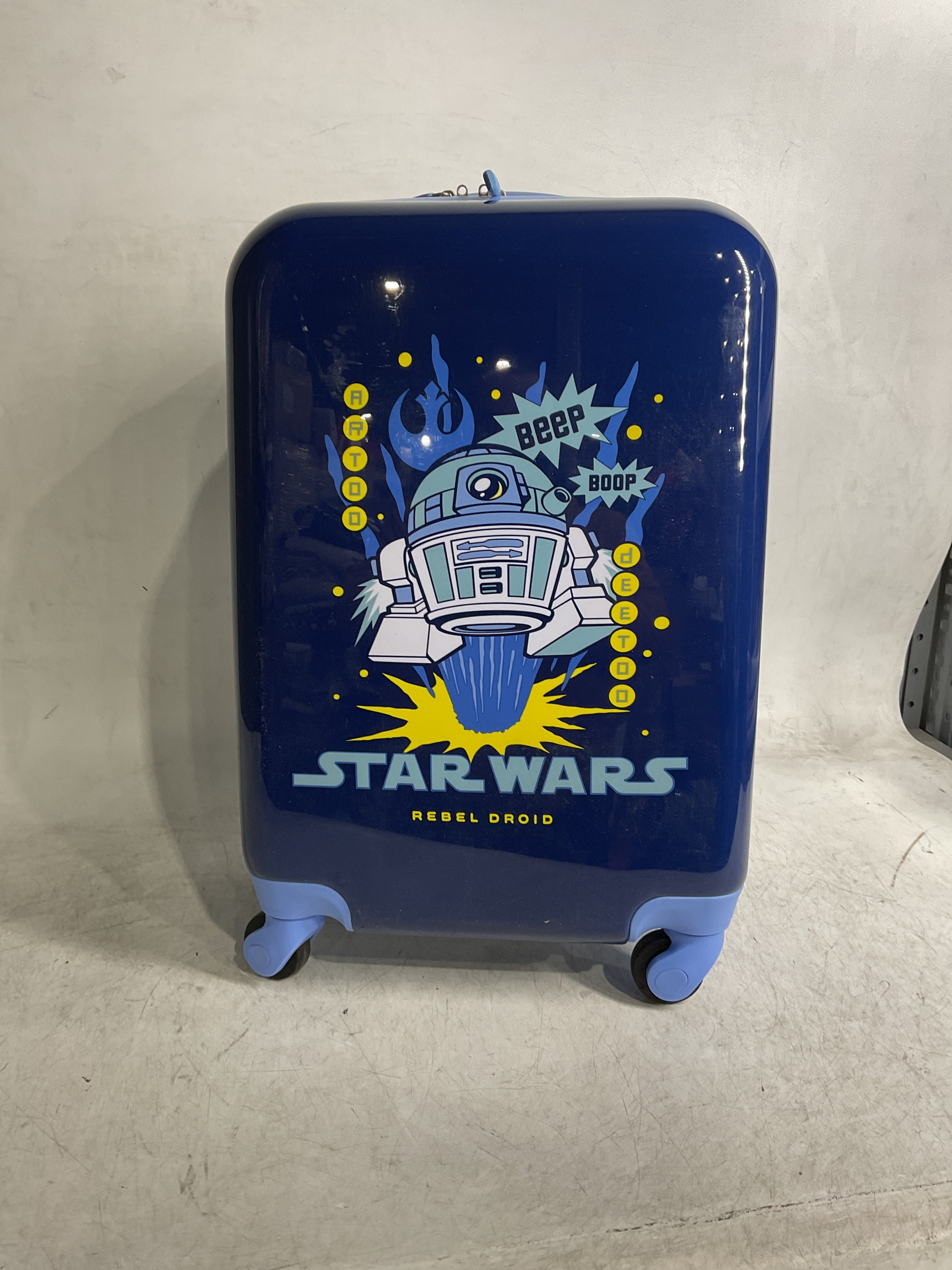 American Tourister Disney Carry-On 18-Inch Hardside Luggage with Spinner Wheels ( R2-D2 , Carry-On 18-Inch ) R2-D2 Carry On 18 Inch U4