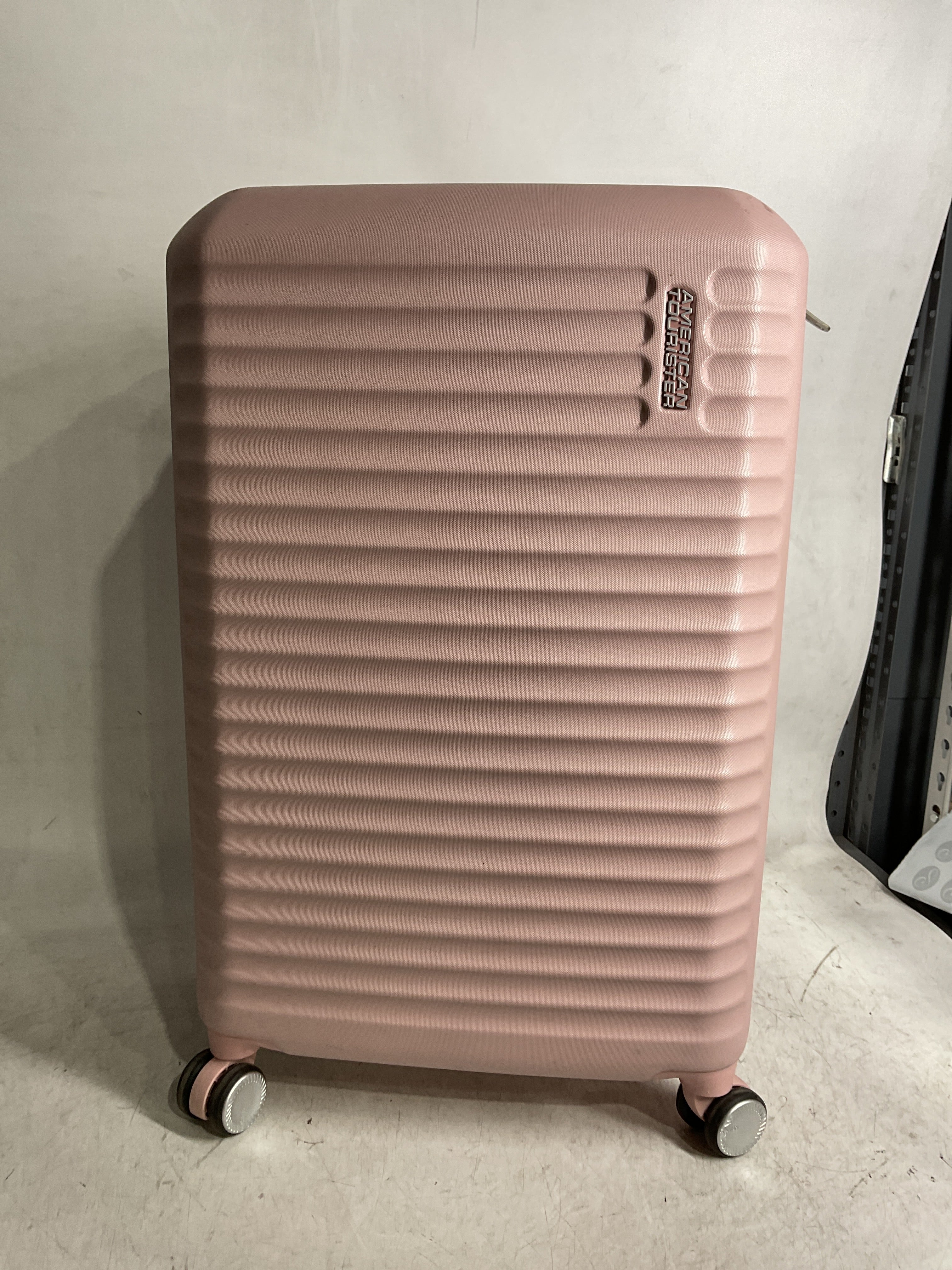 American Tourister Stratum 3.0, Airline Approved, Durable Hardside Luggage, Expands 1.5", RightHeight Adjustable Handle ( Pink Blush , Medium - Checked ) Pink Blush Medium Checked U1