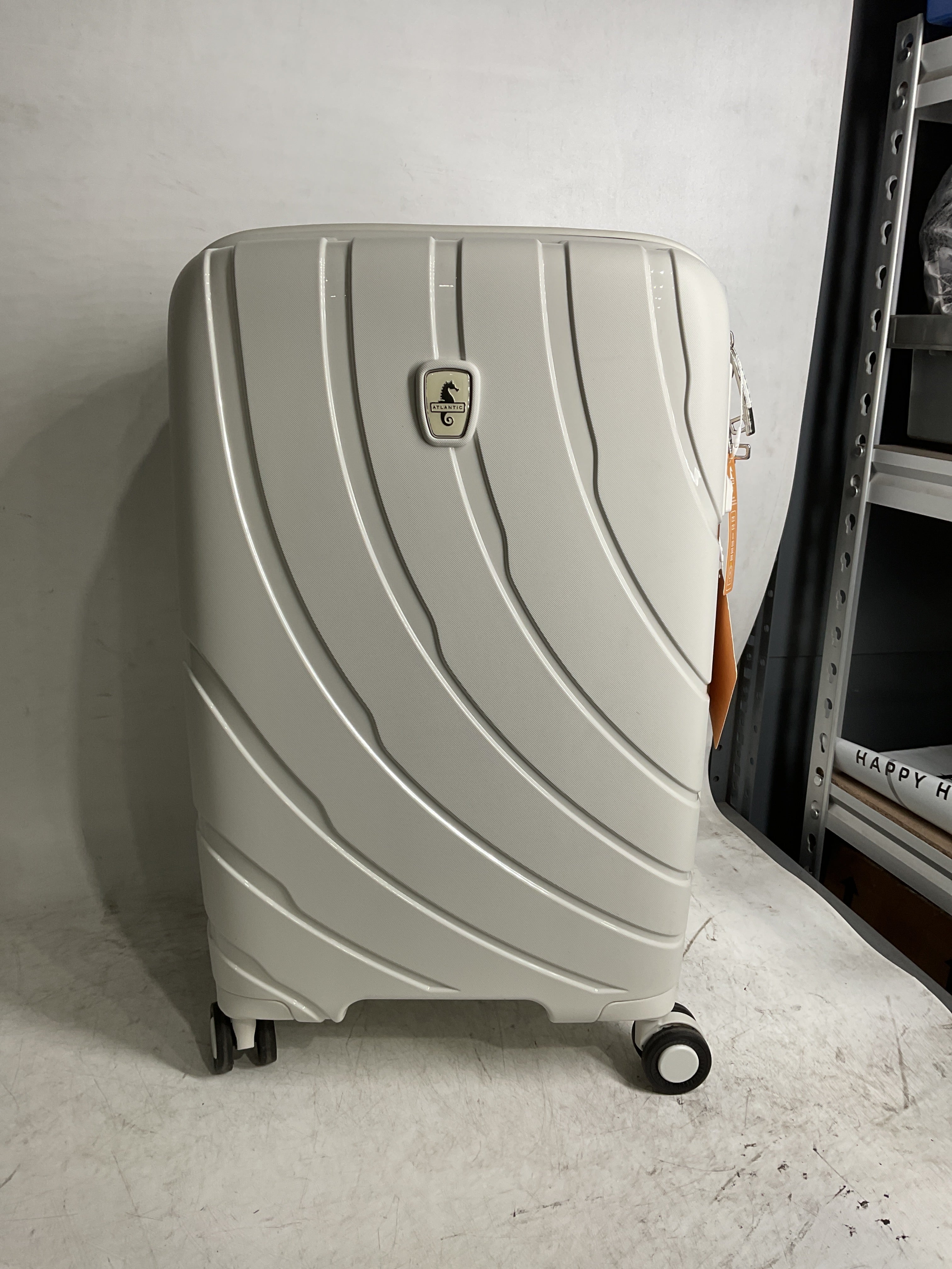 Atlantic Luggage Carry-on Expandable, Hardside Spinner ( Shell White , Carry On 21 Inch ) Shell White Carry On 21 Inch U1