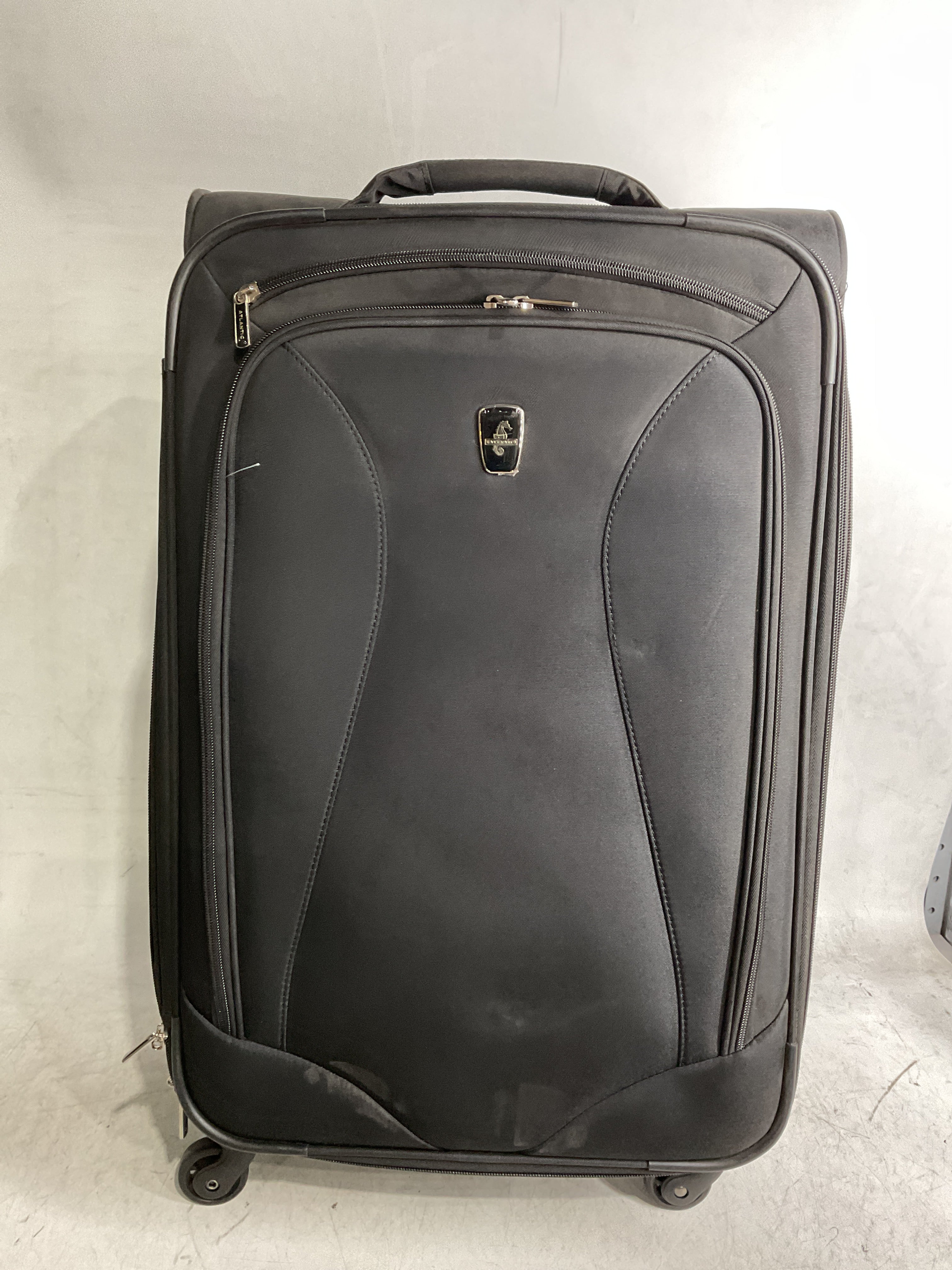 Atlantic Luggage Ultra Lite Softside Expandable Spinner ( Jade Black , Checked Medium 25-Inch ) Jade Black Checked Medium 25 Inch U6