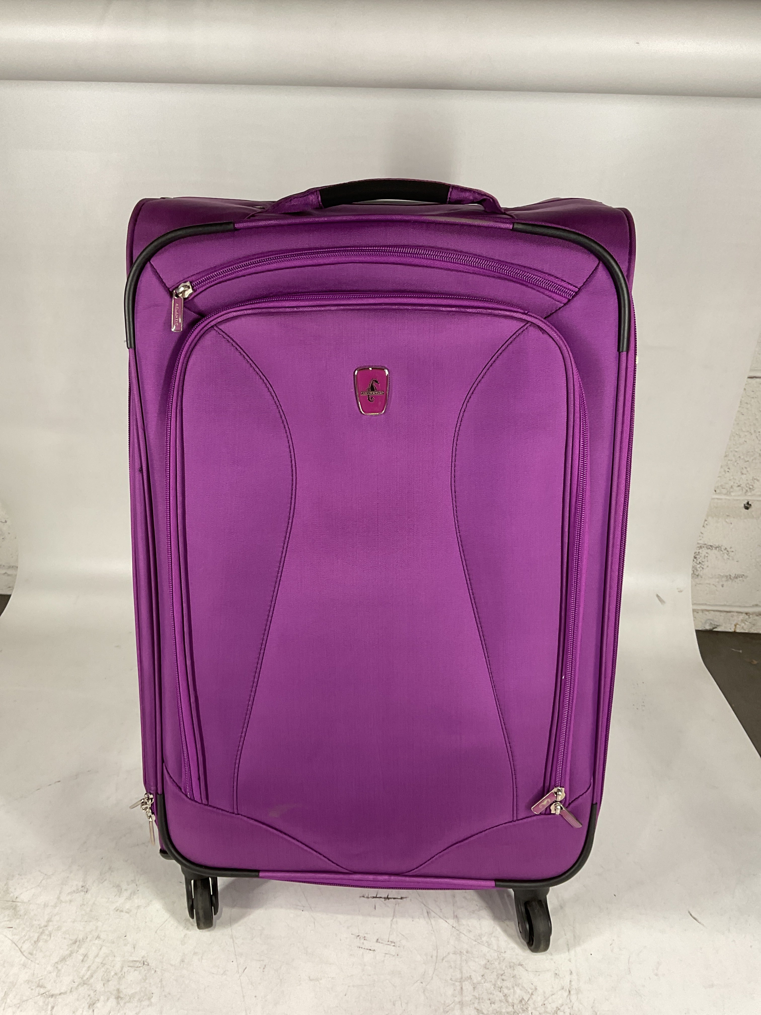 Atlantic Luggage Ultra Lite Softside Expandable Spinner U2