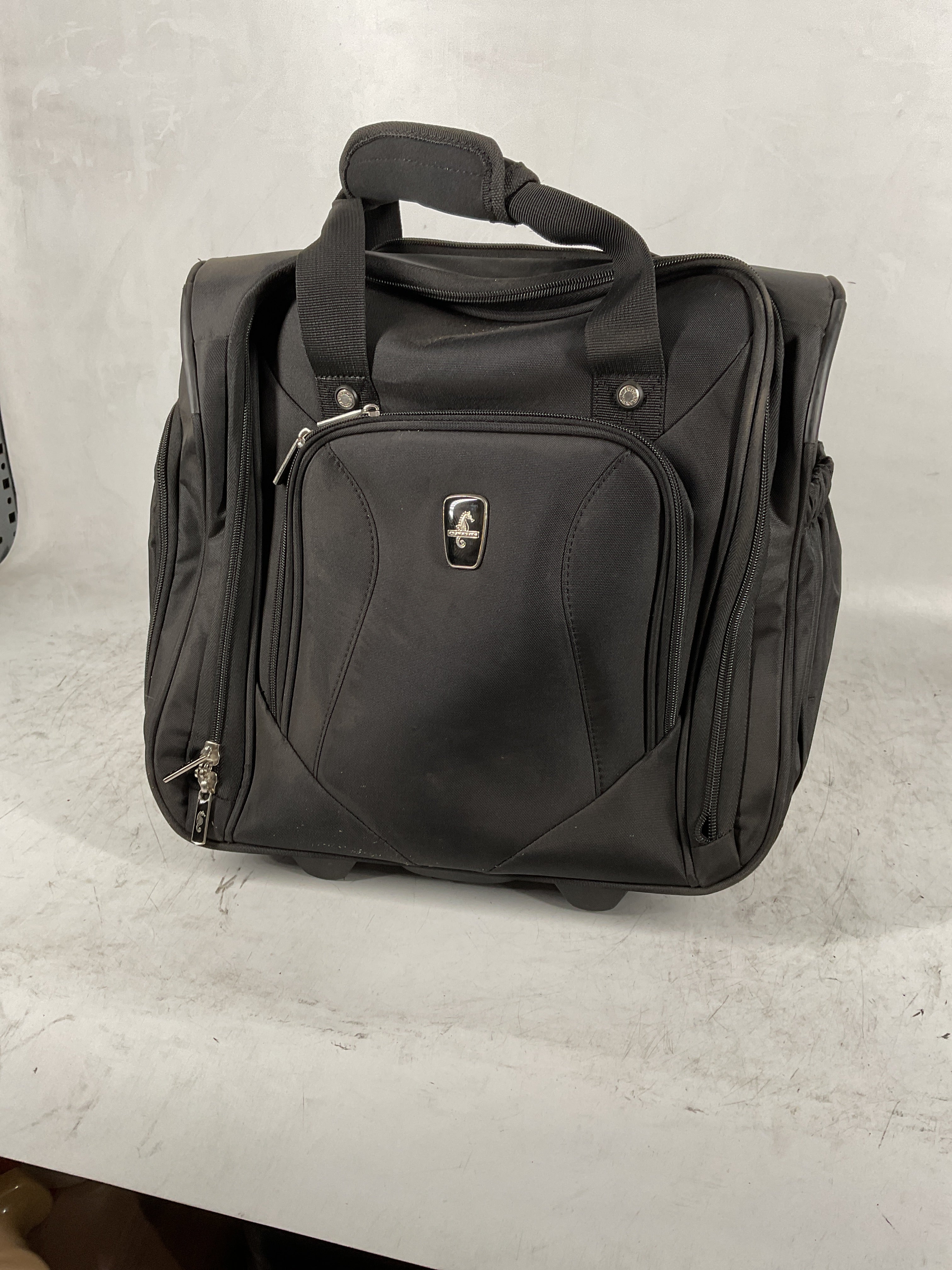 Atlantic Ultra Lite Softsides Rolling Underseat Carry-on Jade Black  U17