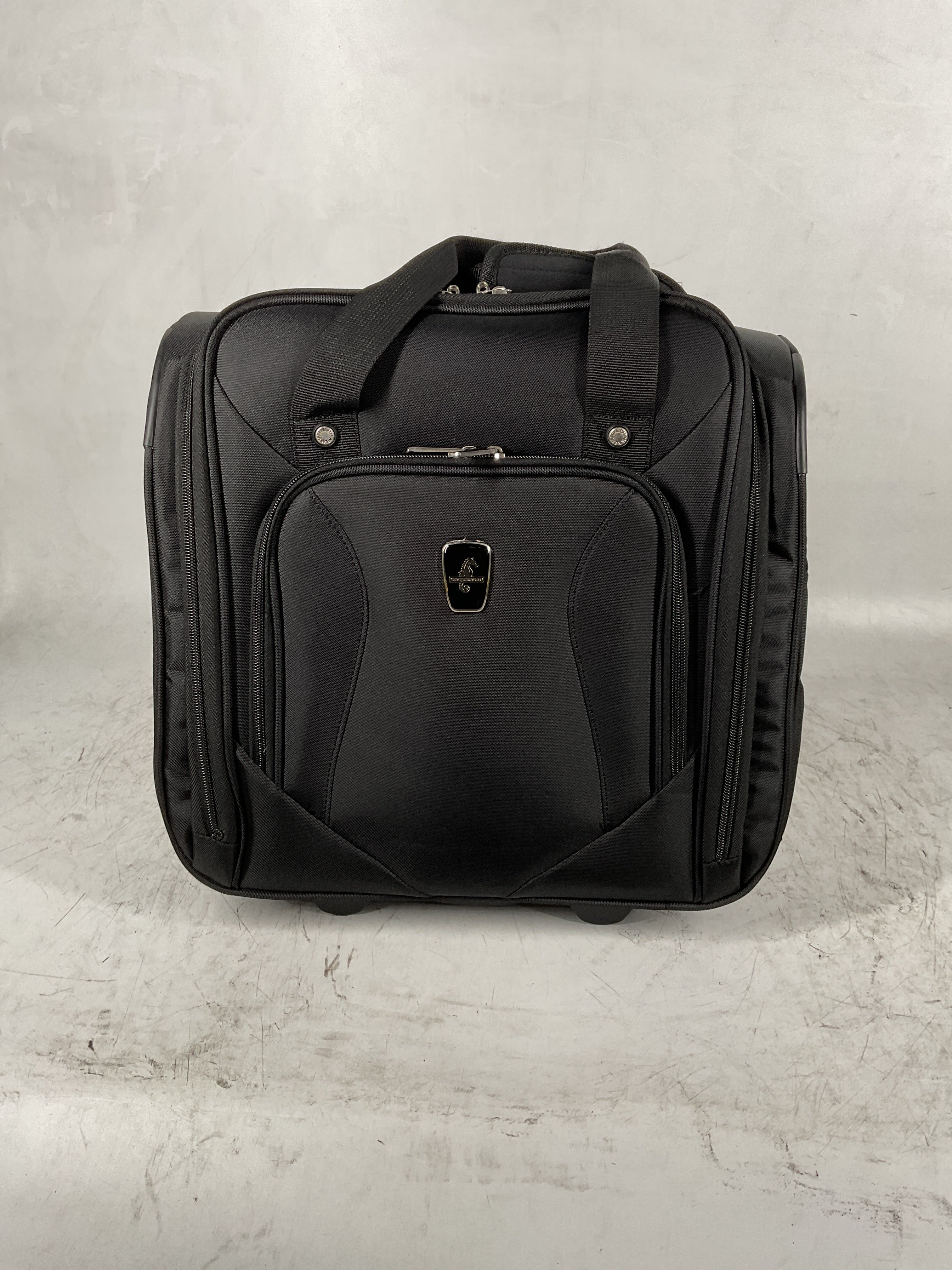 Atlantic Ultra Lite Softsides Rolling Underseat Carry-on Jade Black  U18