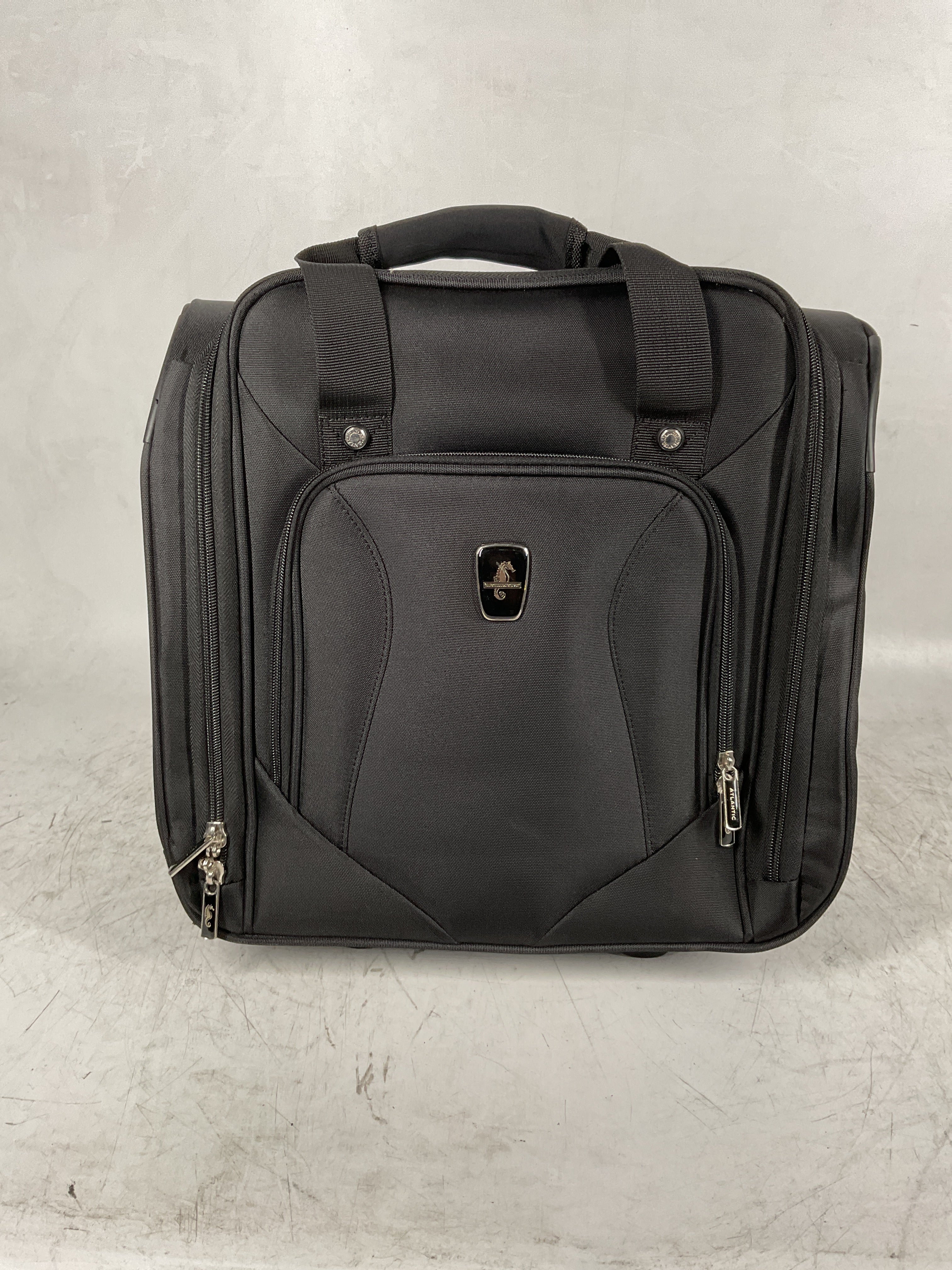 Atlantic Ultra Lite Softsides Rolling Underseat Carry-on ( Jade Black ) Jade Black  U22