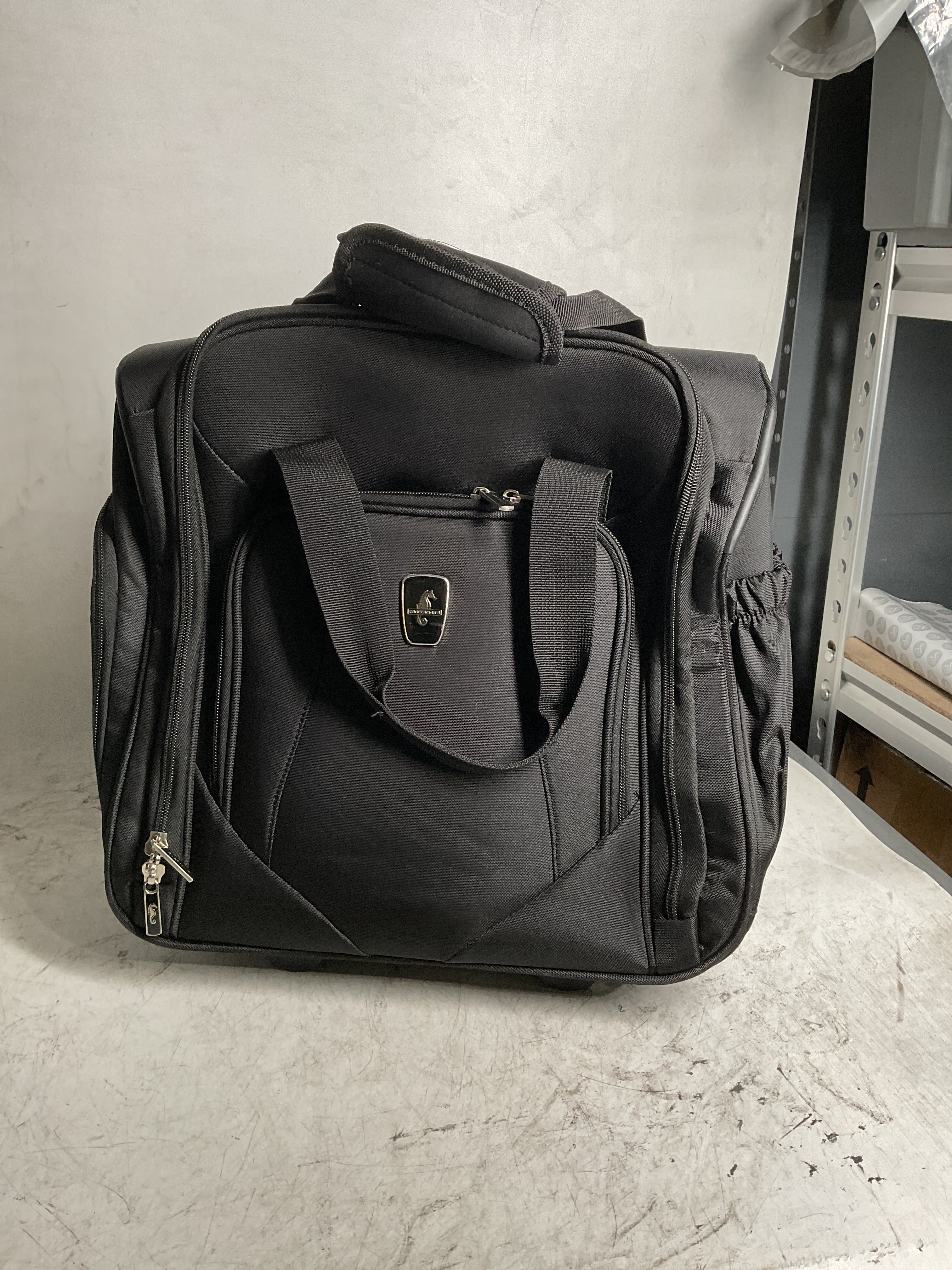 Atlantic Ultra Lite Softsides Rolling Underseat Carry-on ( Jade Black ) Jade Black  U33