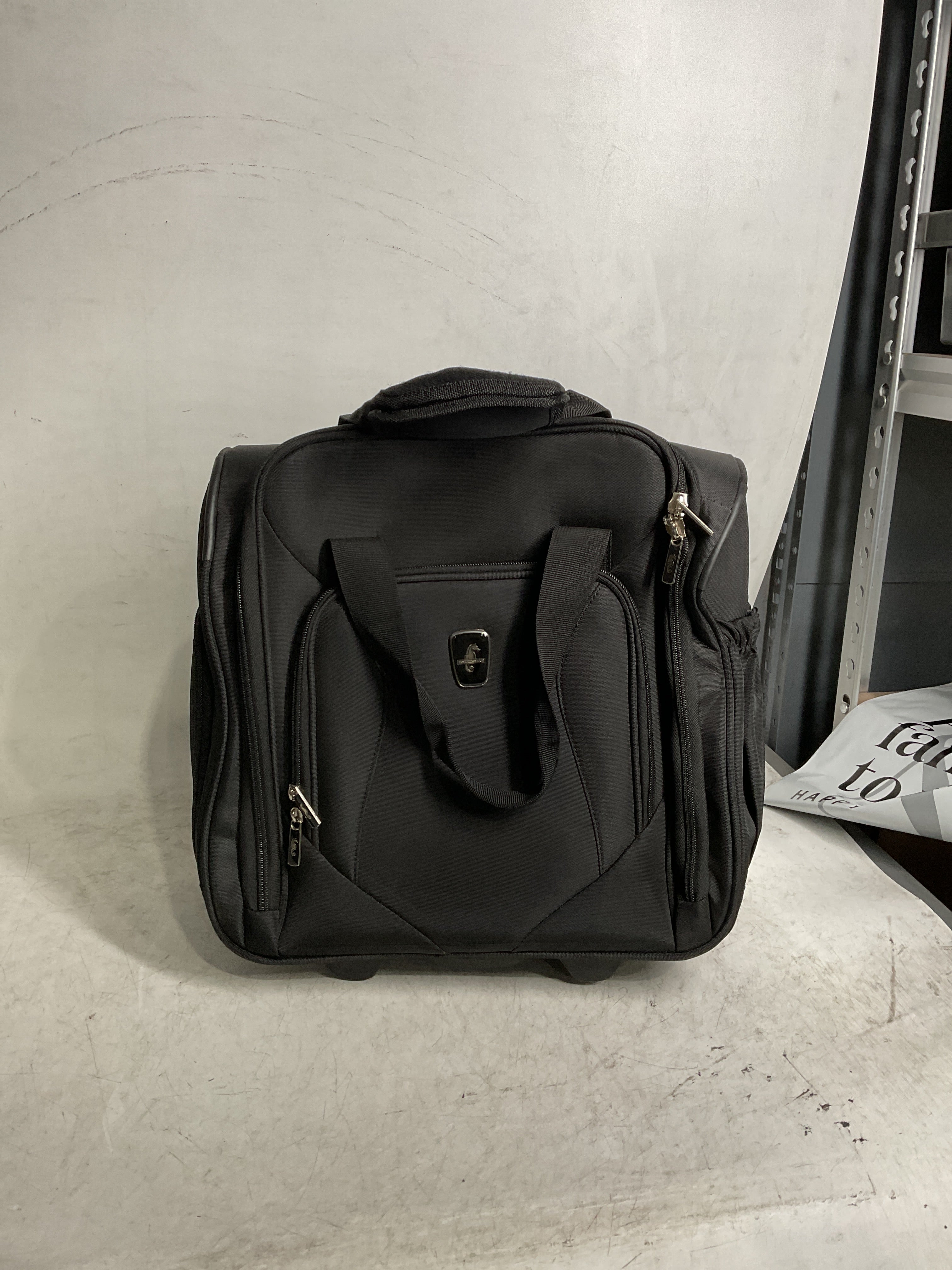 Atlantic Ultra Lite Softsides Rolling Underseat Carry-on ( Jade Black ) Jade Black  U34