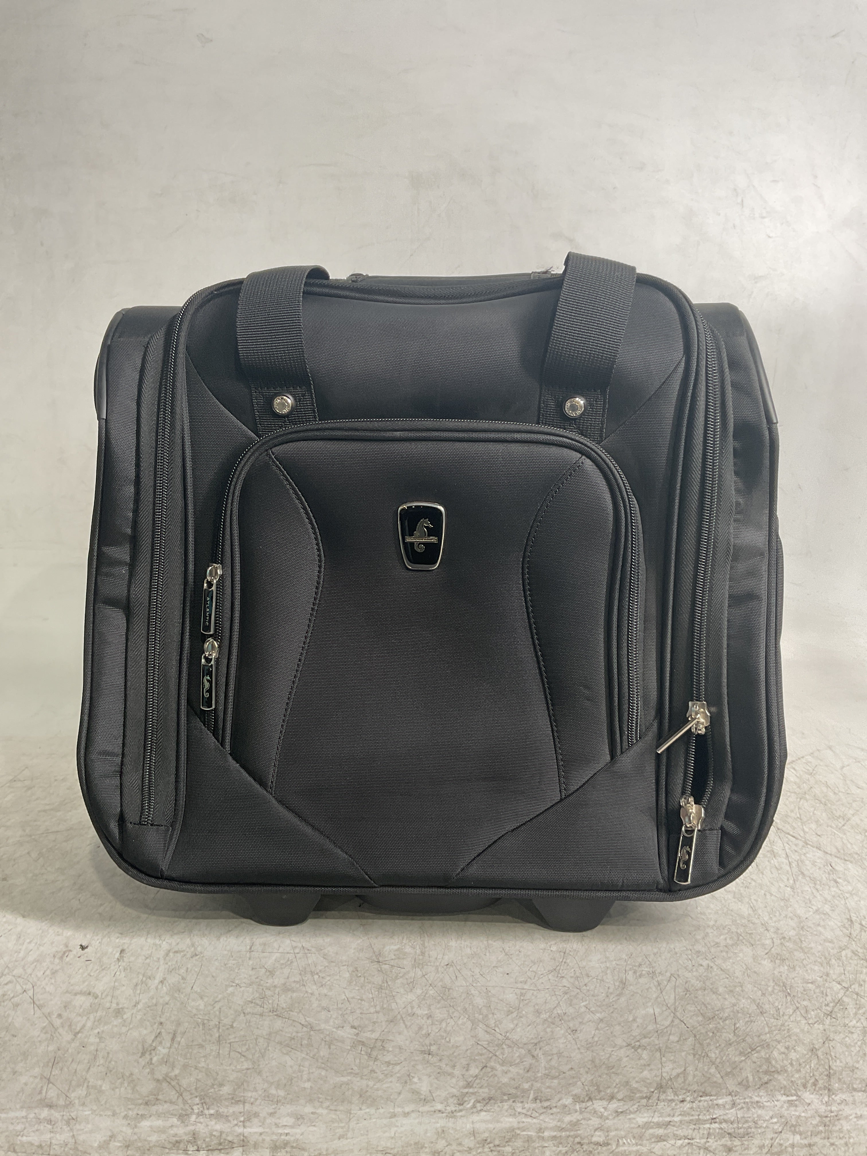 Atlantic Ultra Lite Softsides Rolling Underseat Carry-on ( Jade Black ) Jade Black  U36