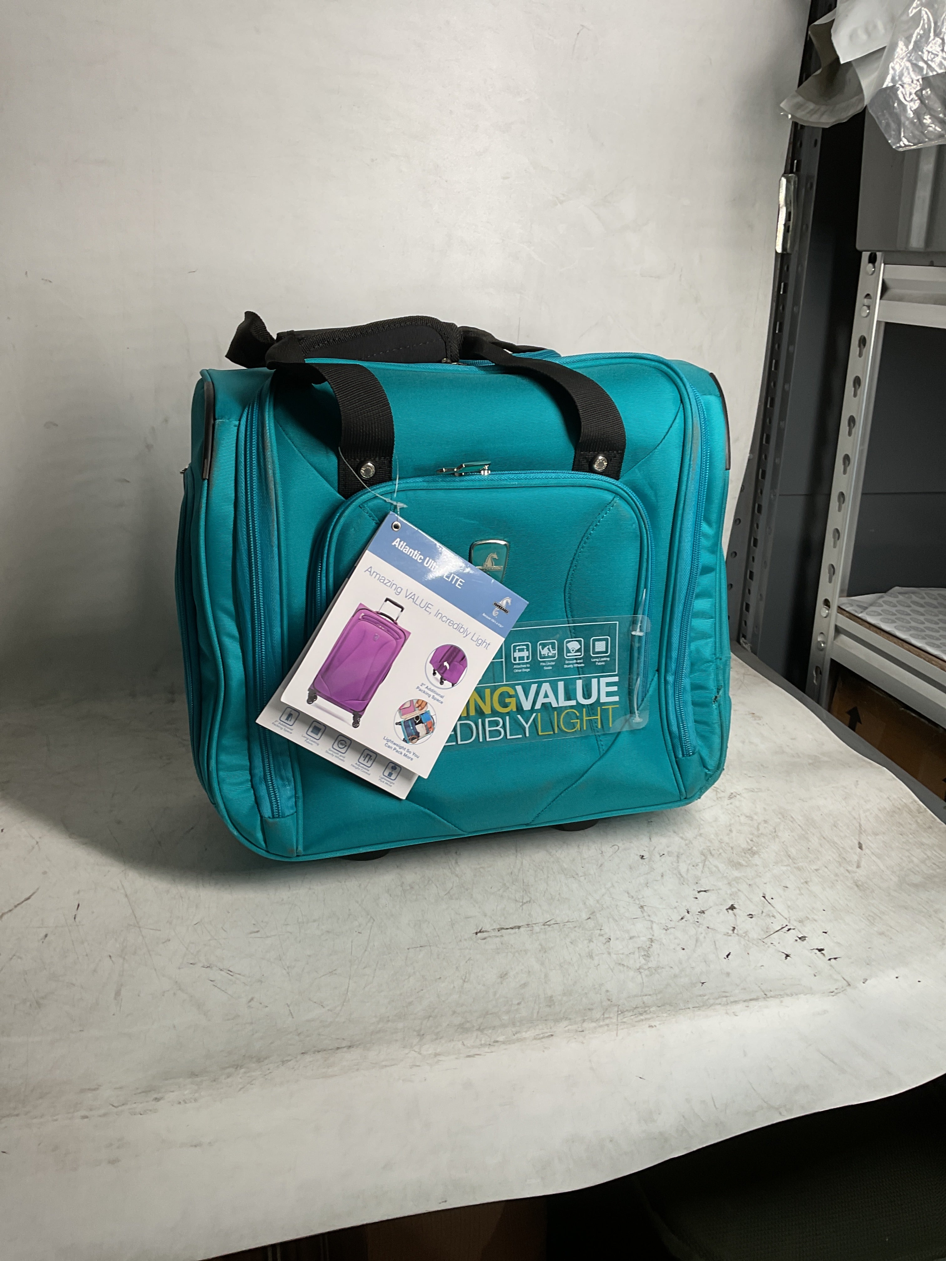 Atlantic Ultra Lite Softsides Rolling Underseat Carry-on ( Turquoise Blue ) Turquoise Blue  U20