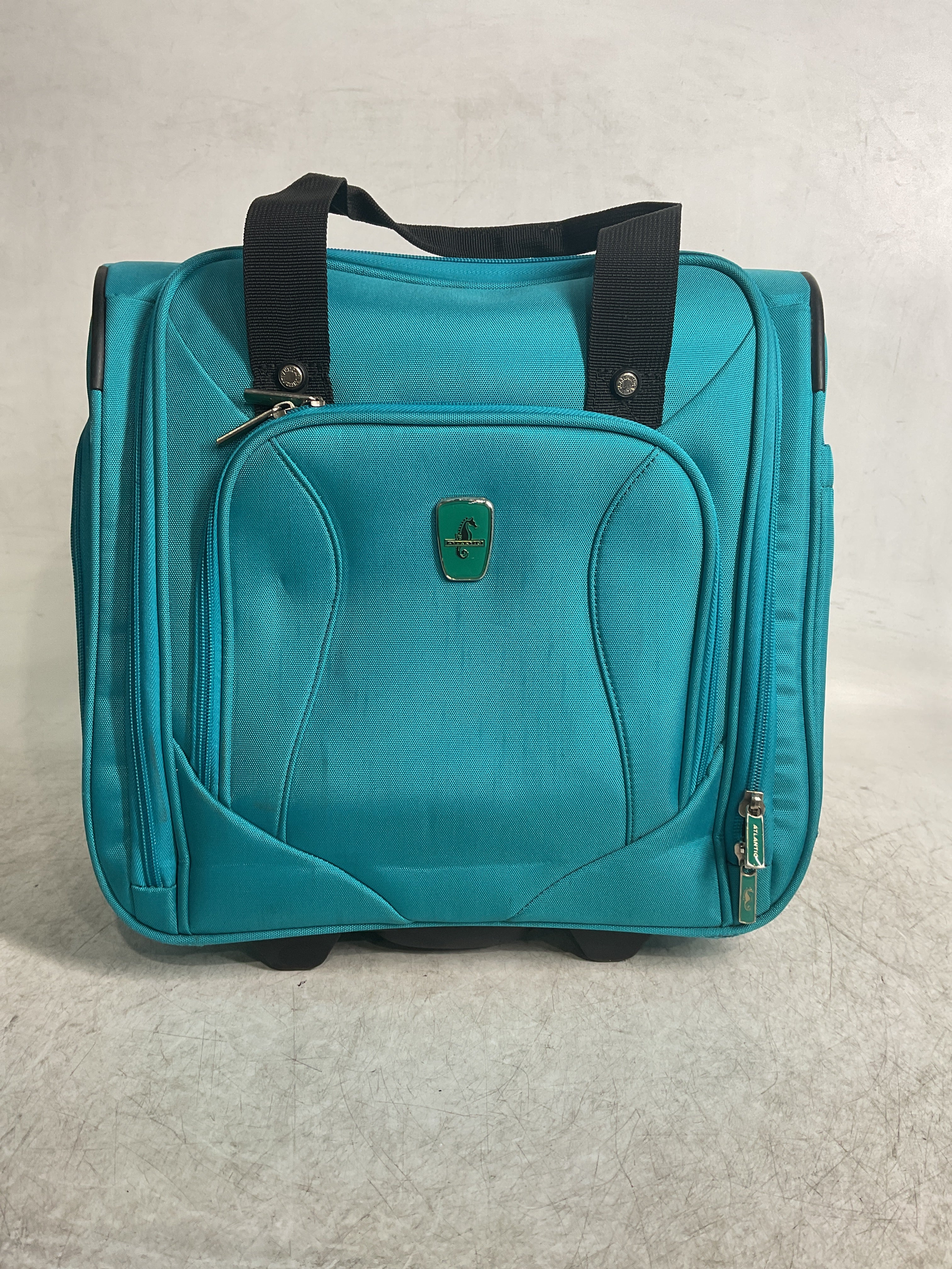 Atlantic Ultra Lite Softsides Rolling Underseat Carry-on ( Turquoise Blue ) Turquoise Blue  U23