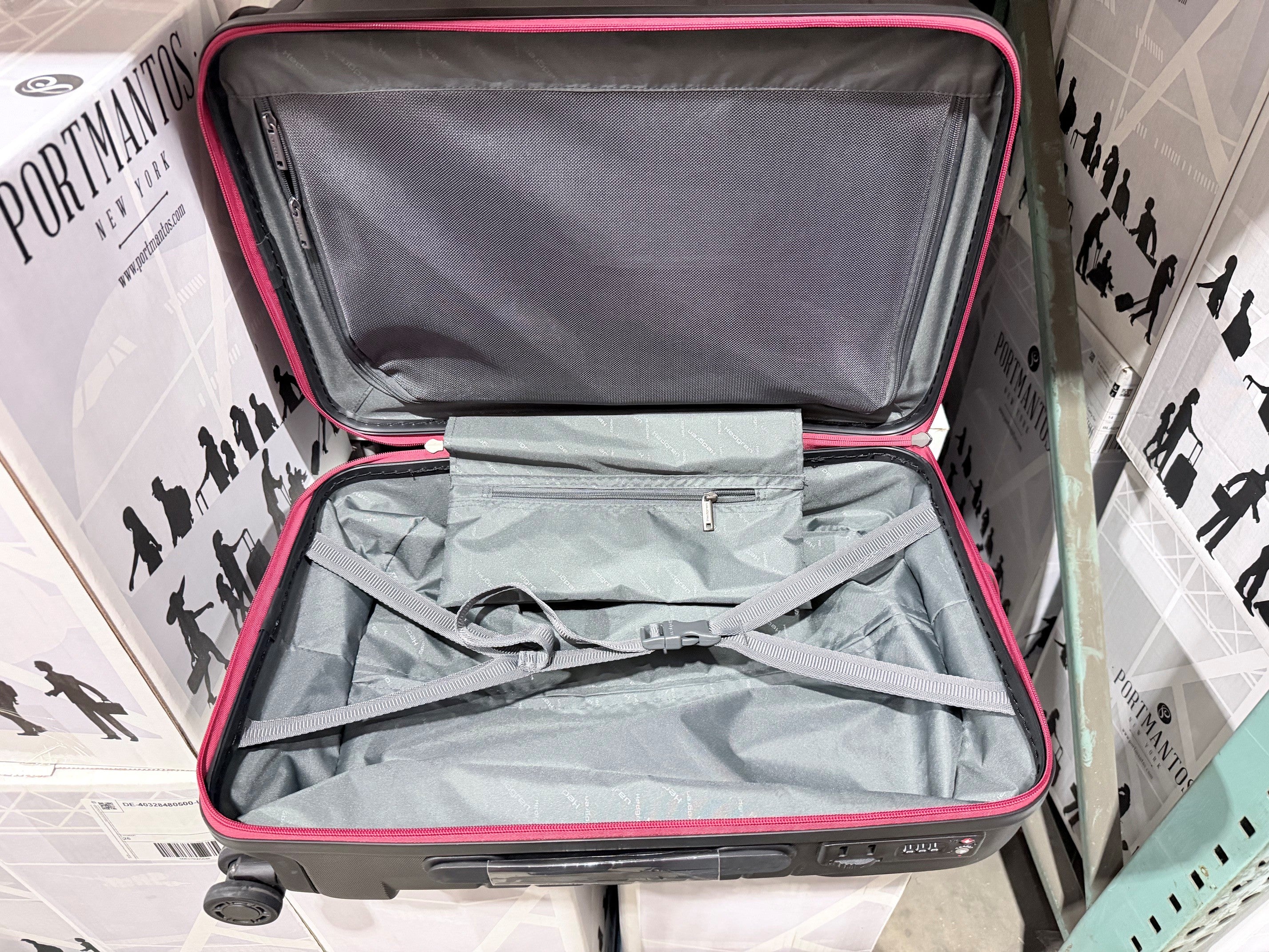 Hedgren Traction S 21" Carry on Spinner  One Size U1