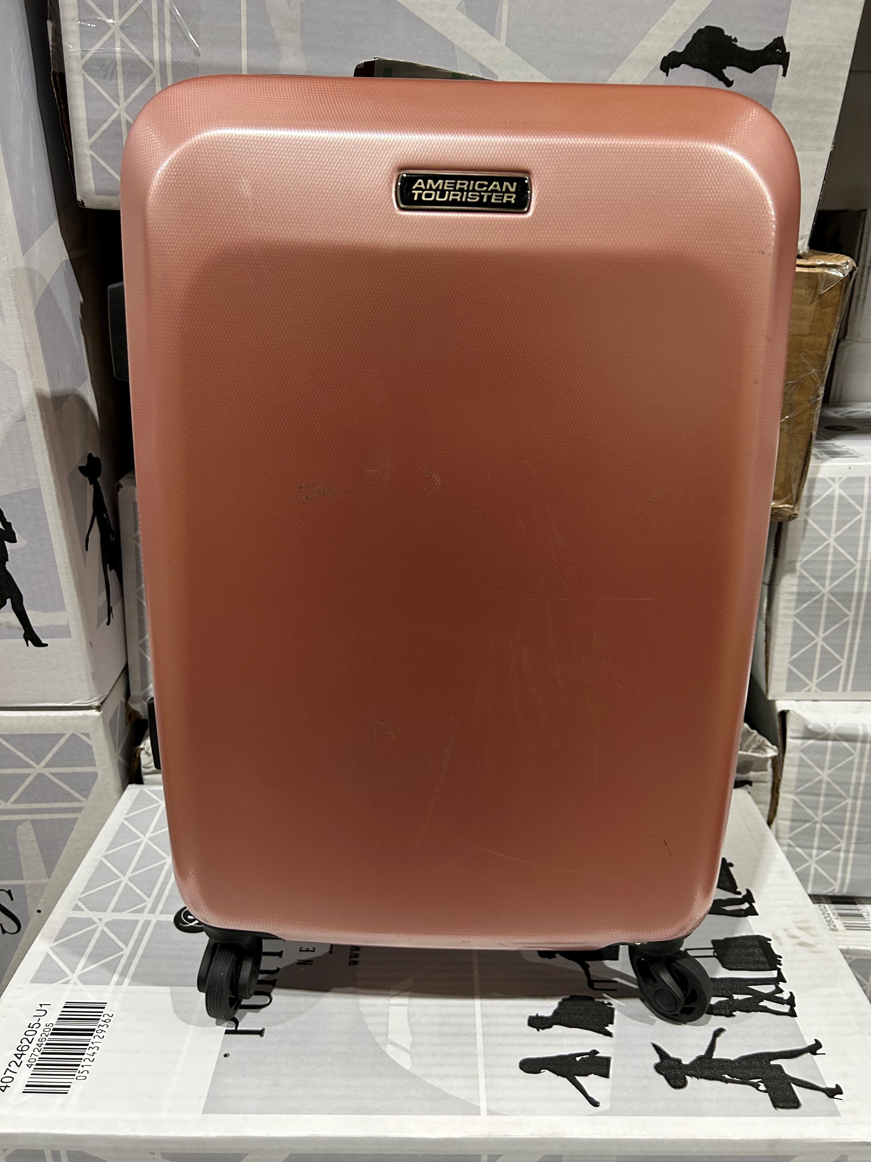 American Tourister Moonlight Hardside Expandable Luggage with Spinner Wheels U1