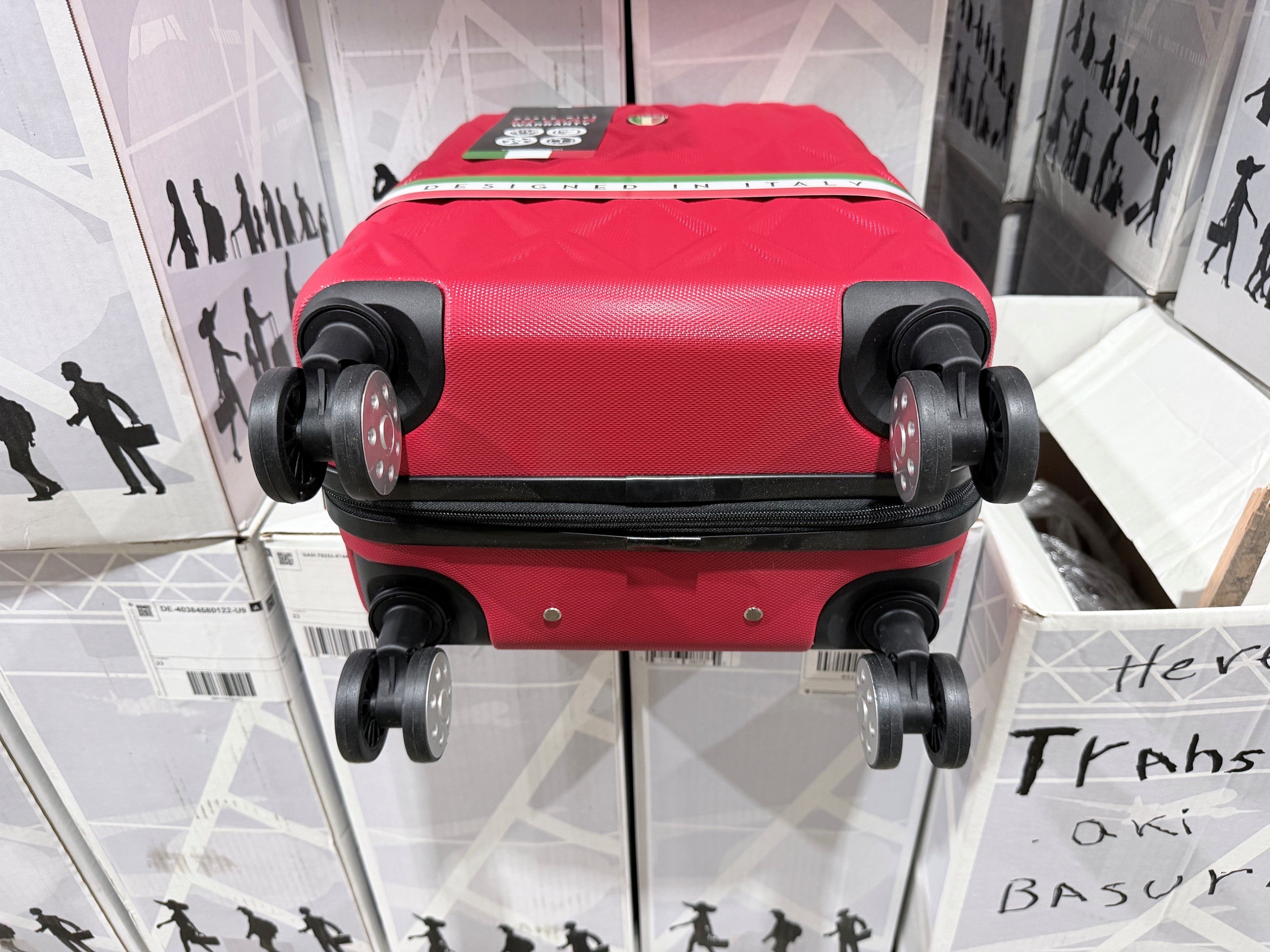 TUCCI Italian 20 in Red Carry On Luggage U1