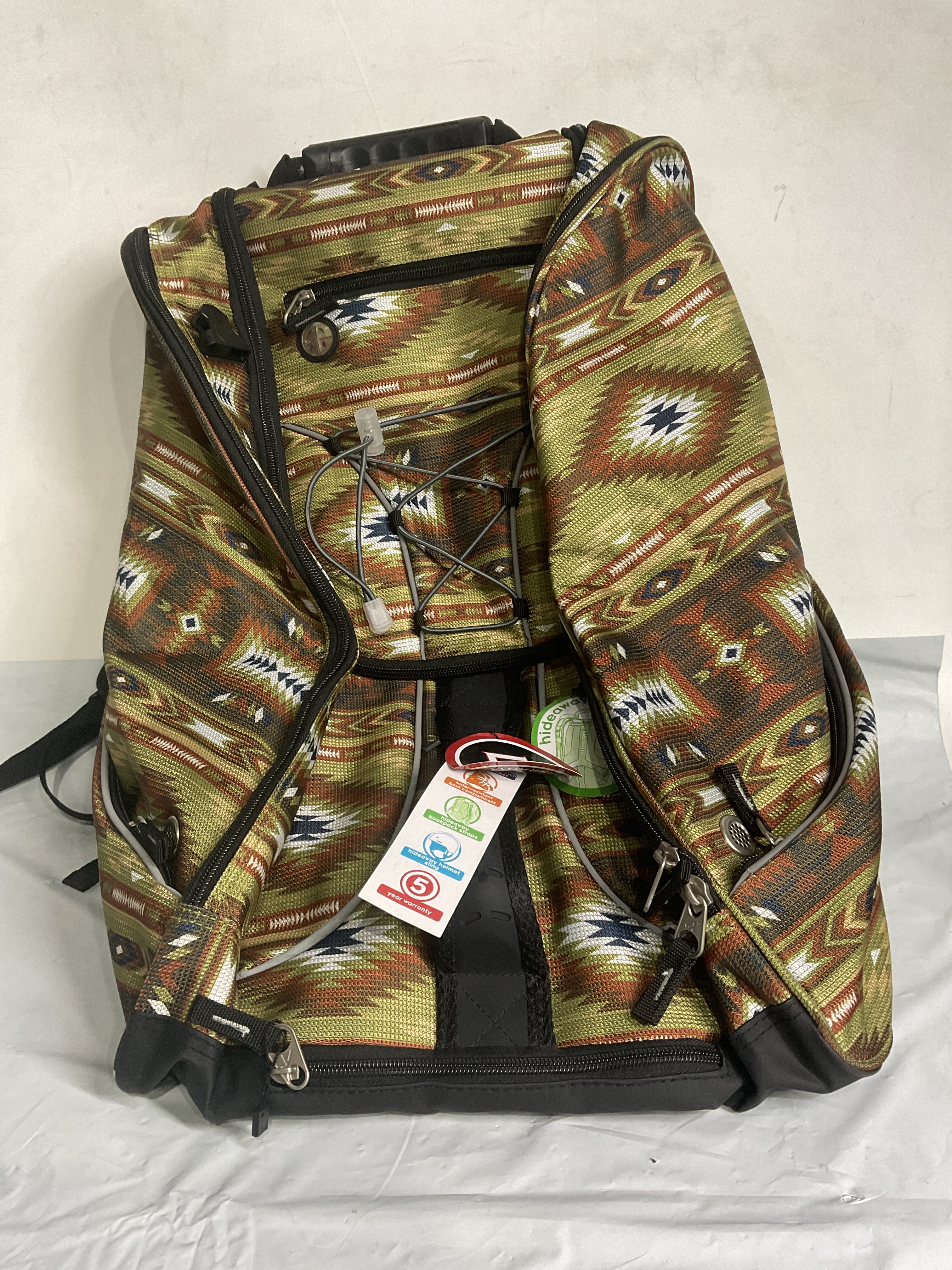 Athalon Everything Ski Boot Bag and Backpack Plus– Ski - Snowboard – Holds Everything – (Ski Boots, Helmet, Goggles, Gloves) ( Earth/Aztec , One Size ) Earth/Aztec One Size U1