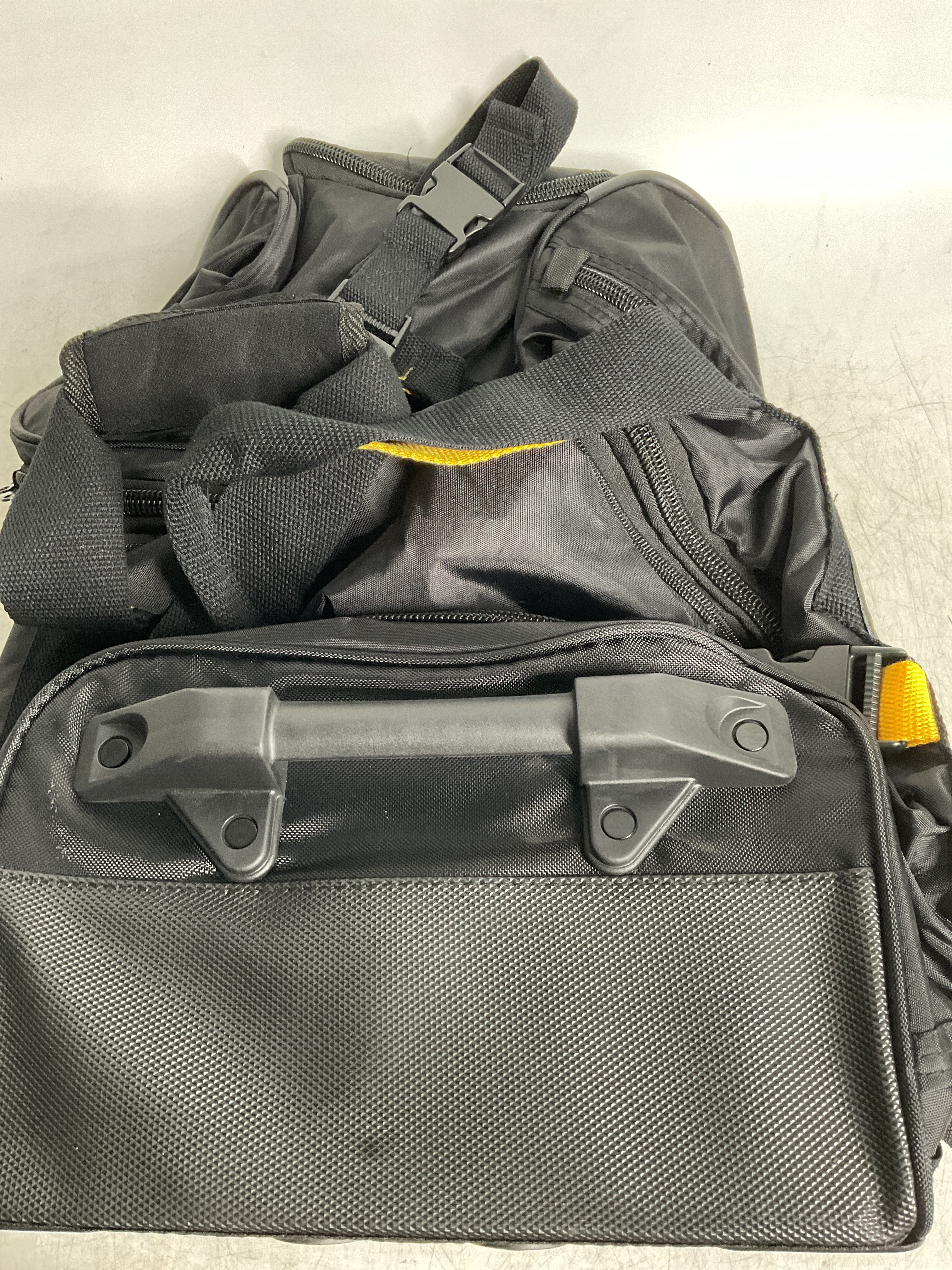 A.Saks 20” EXPANDABLE Wheeled Duffel ( Black , One Size ) Black One Size U6