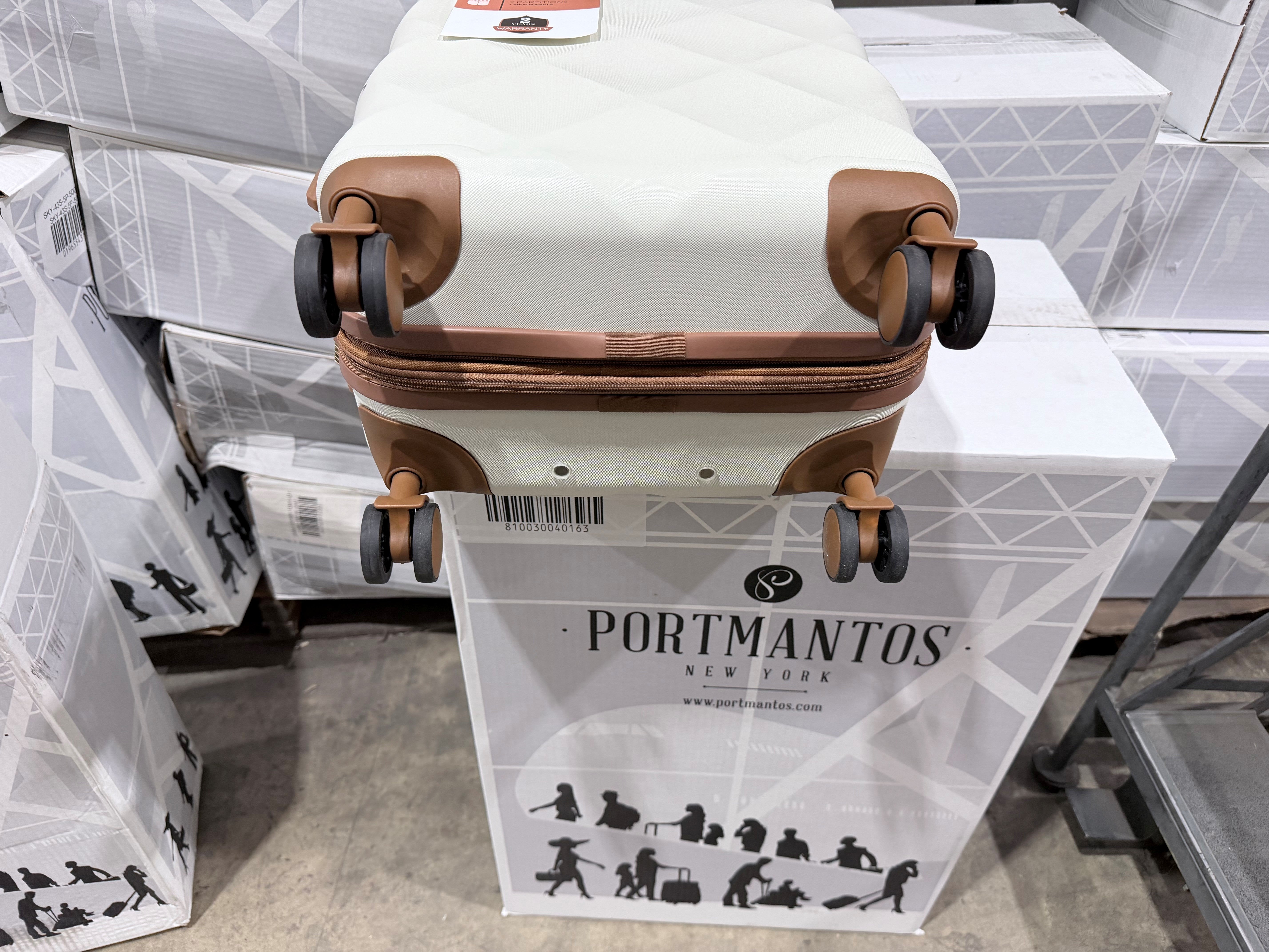 Luan Paris Collection 21 in Carry on U1