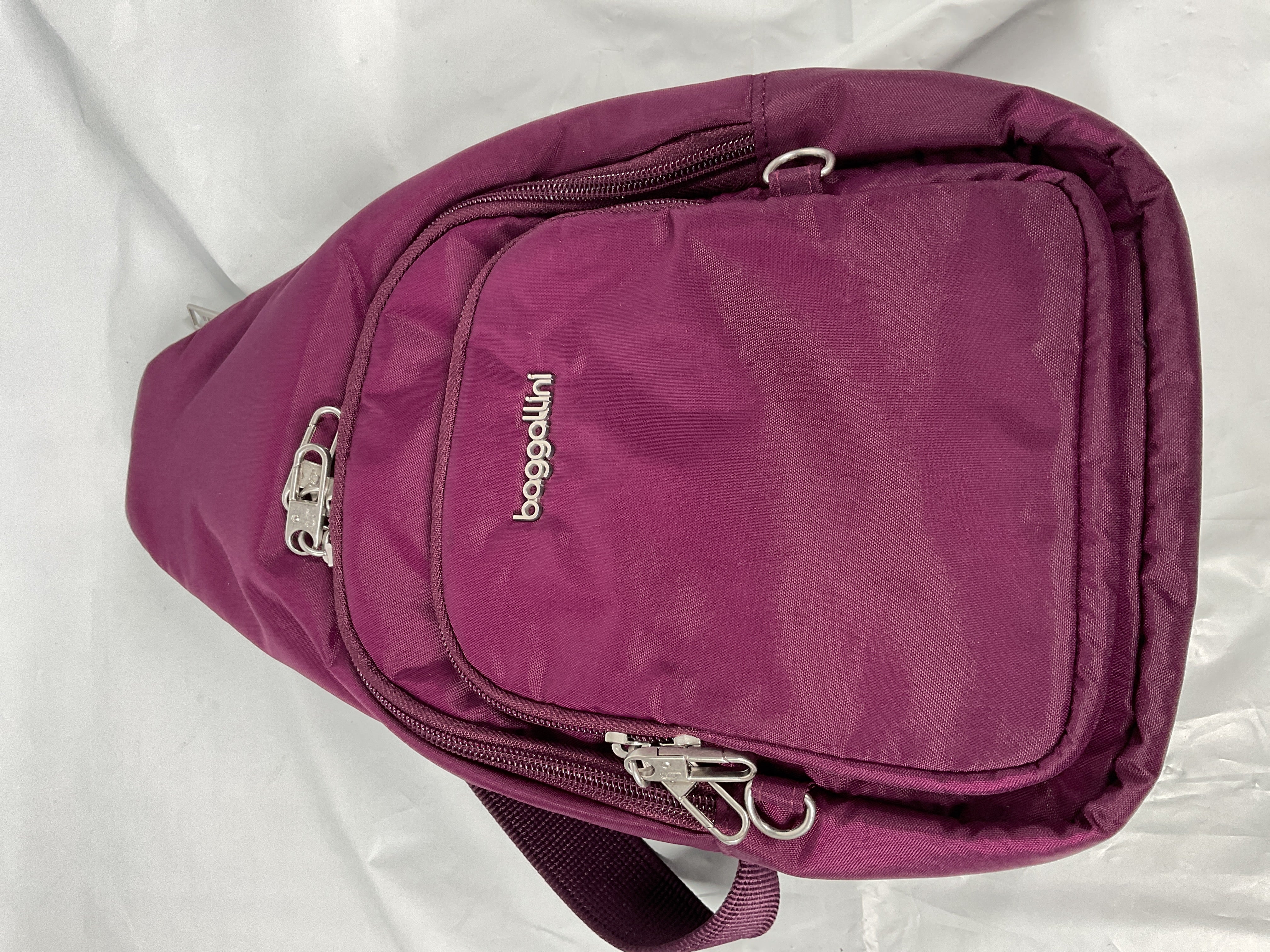 Baggallini Securtex Anti-Theft Daytripper Sling ( Mulberry , One Size ) Mulberry One Size U1