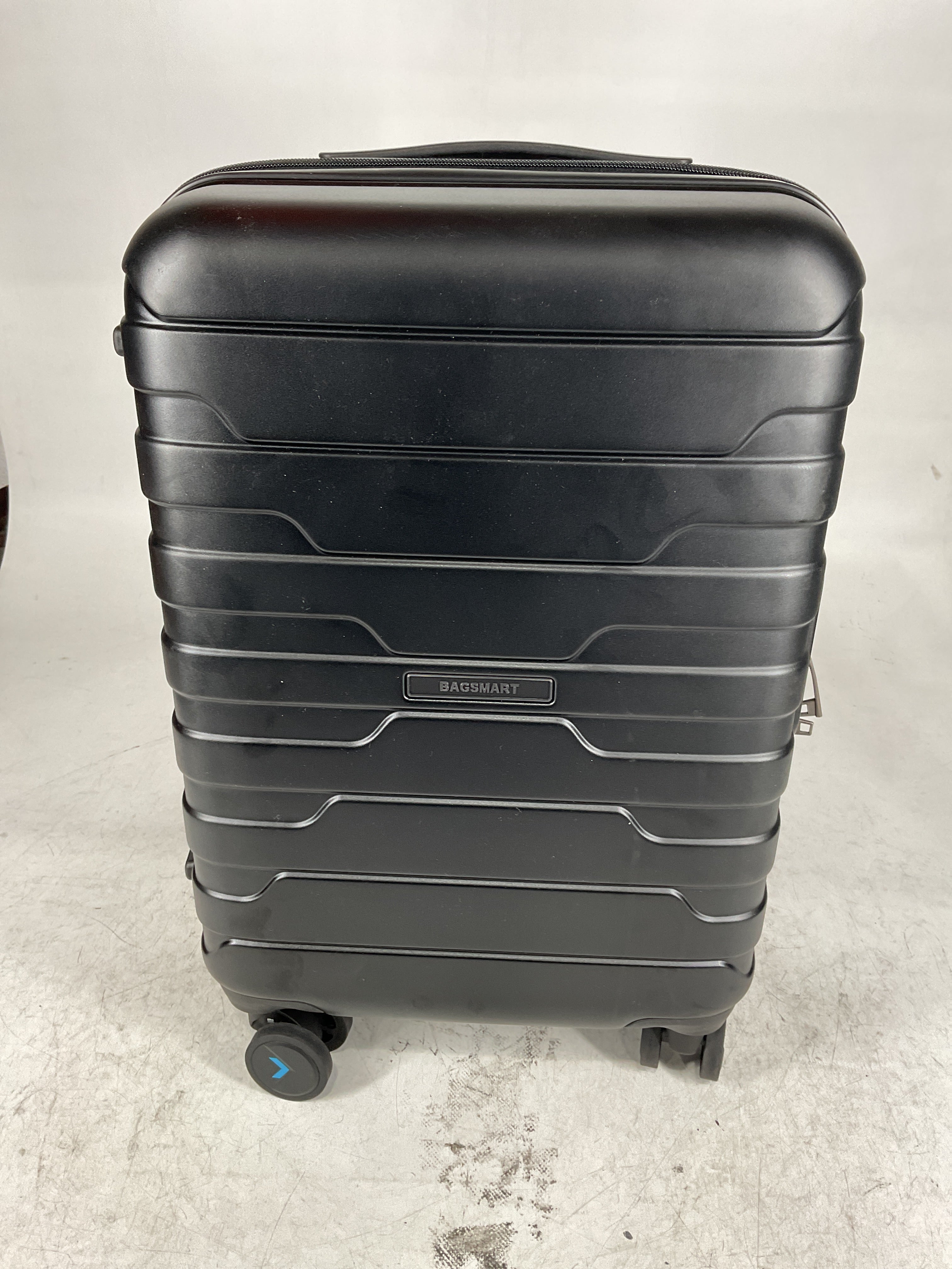 BAGSMART Carry On Luggage 22x14x9 Airline Approved with TSA Lock,20 Inch Lightweight Luggage with Spinner Wheels,100% PC Hard Shell Carry On Suitcases for Men Women,Black U1